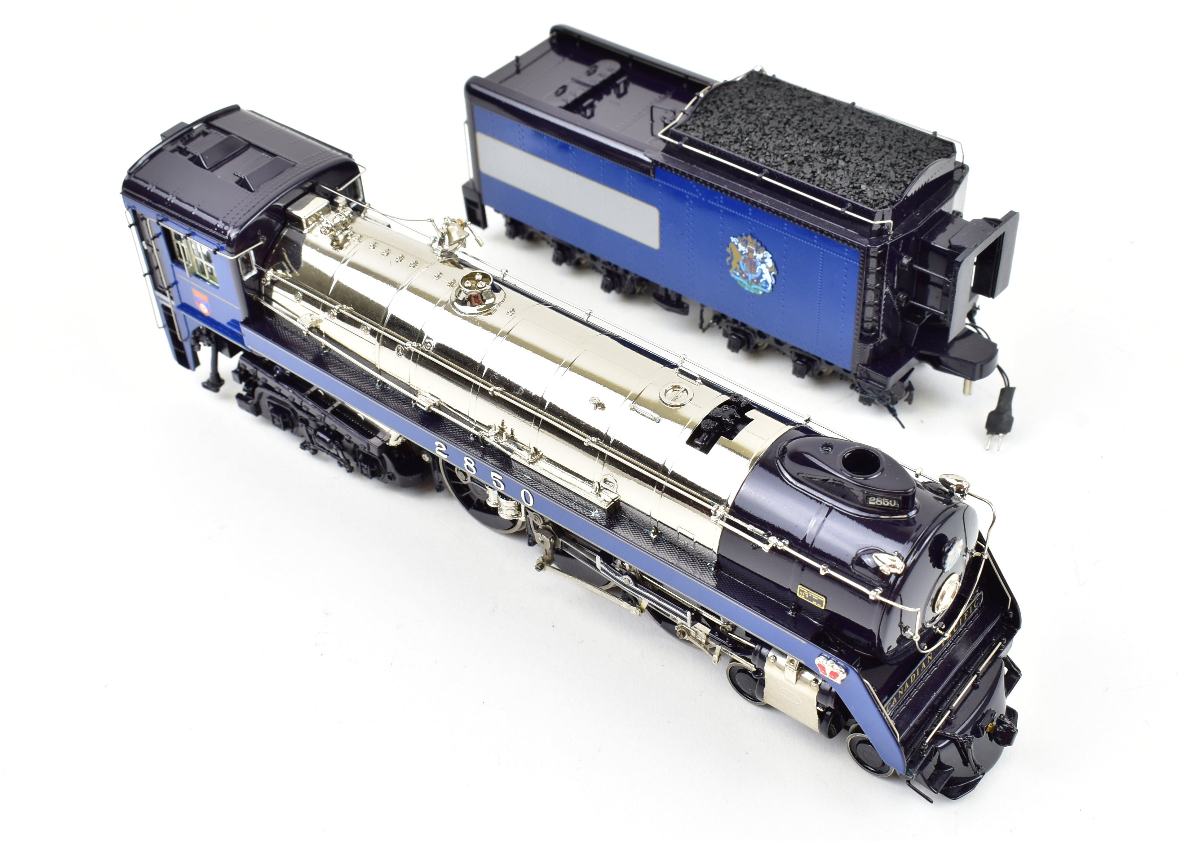 HO Scale Brass Model Train - Van Hobbies CPR Canadian Pacific Railway 4-6-4 Class H1d Royal Hudson 1939 Royal Service Locomotive with Factory Painted Road Number 2850