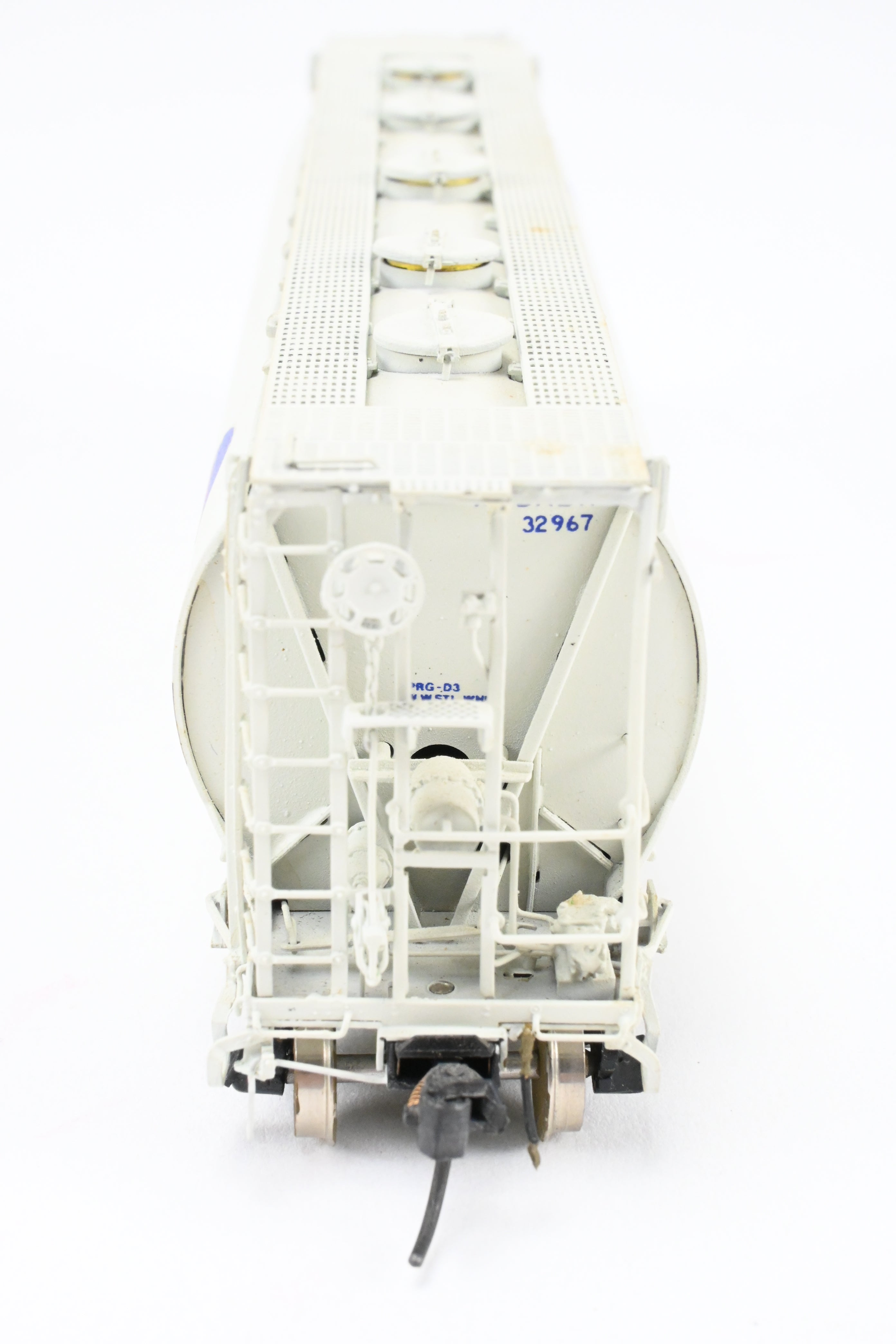 OMI Overland Models' Wabash HC - 60 Custom - Painted Cylindrical Covered Hopper #32967