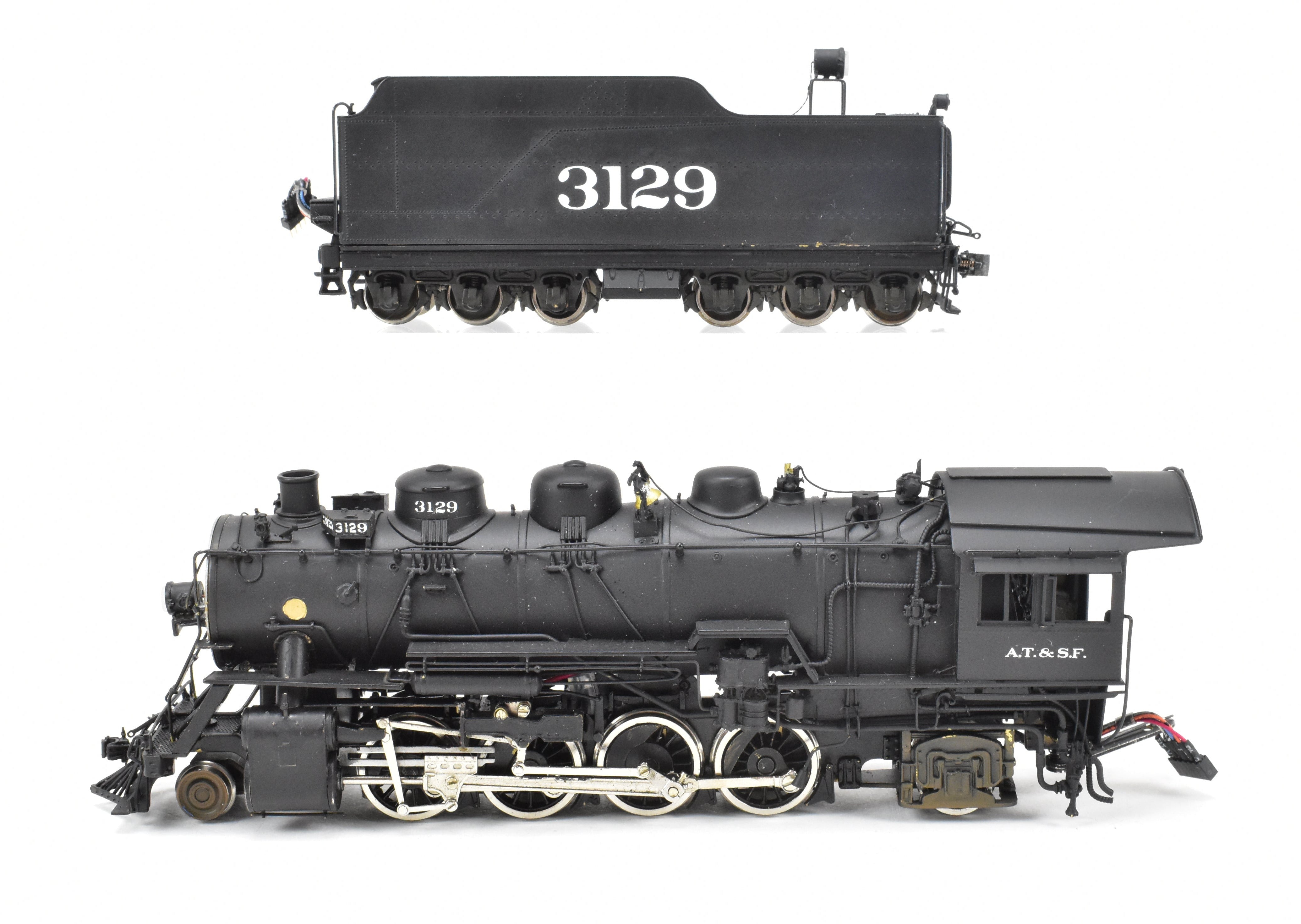 HO Scale Brass Model Train - Hallmark Models ATSF - Santa Fe 3129 Class 2-8-2 Consolidation Locomotive with Pre - installed Digitrax DCC System