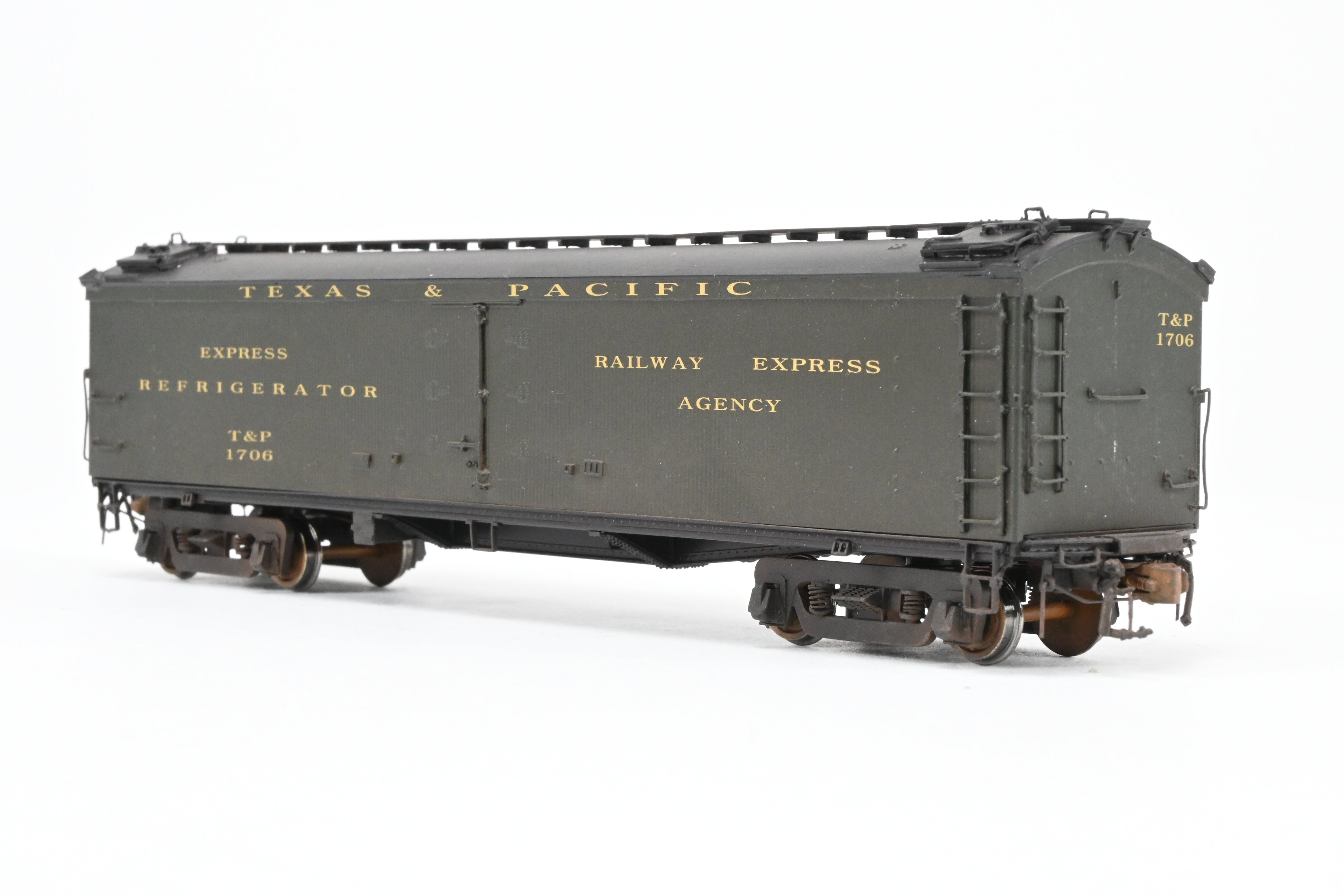 HO Scale Brass Precision Scale Co. Texas & Pacific 53' 6 Reefer with Miner Brake System