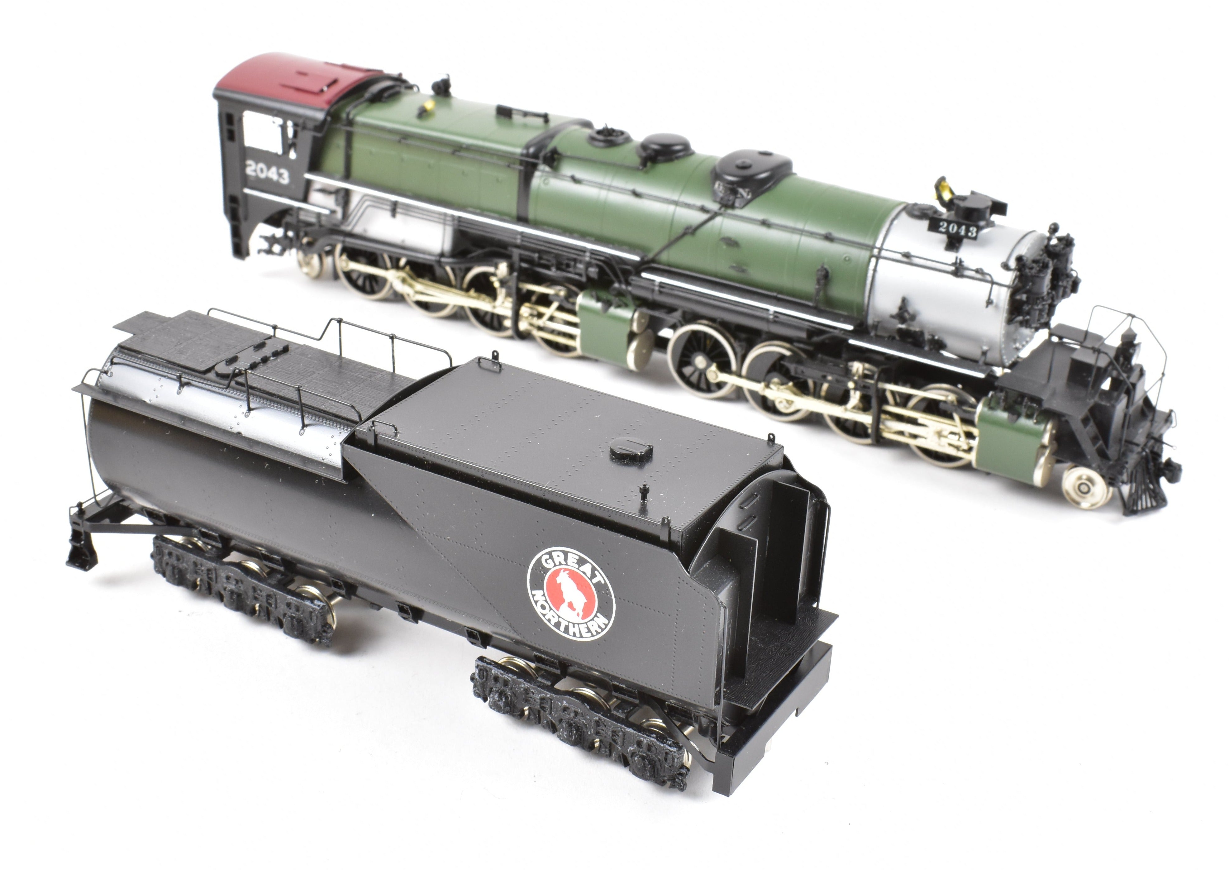HO Scale Brass Model Train - Oriental Limited GN Great Northern R - 1 2 - 8 - 8 - 2 Closed Cab Version Freight Locomotive