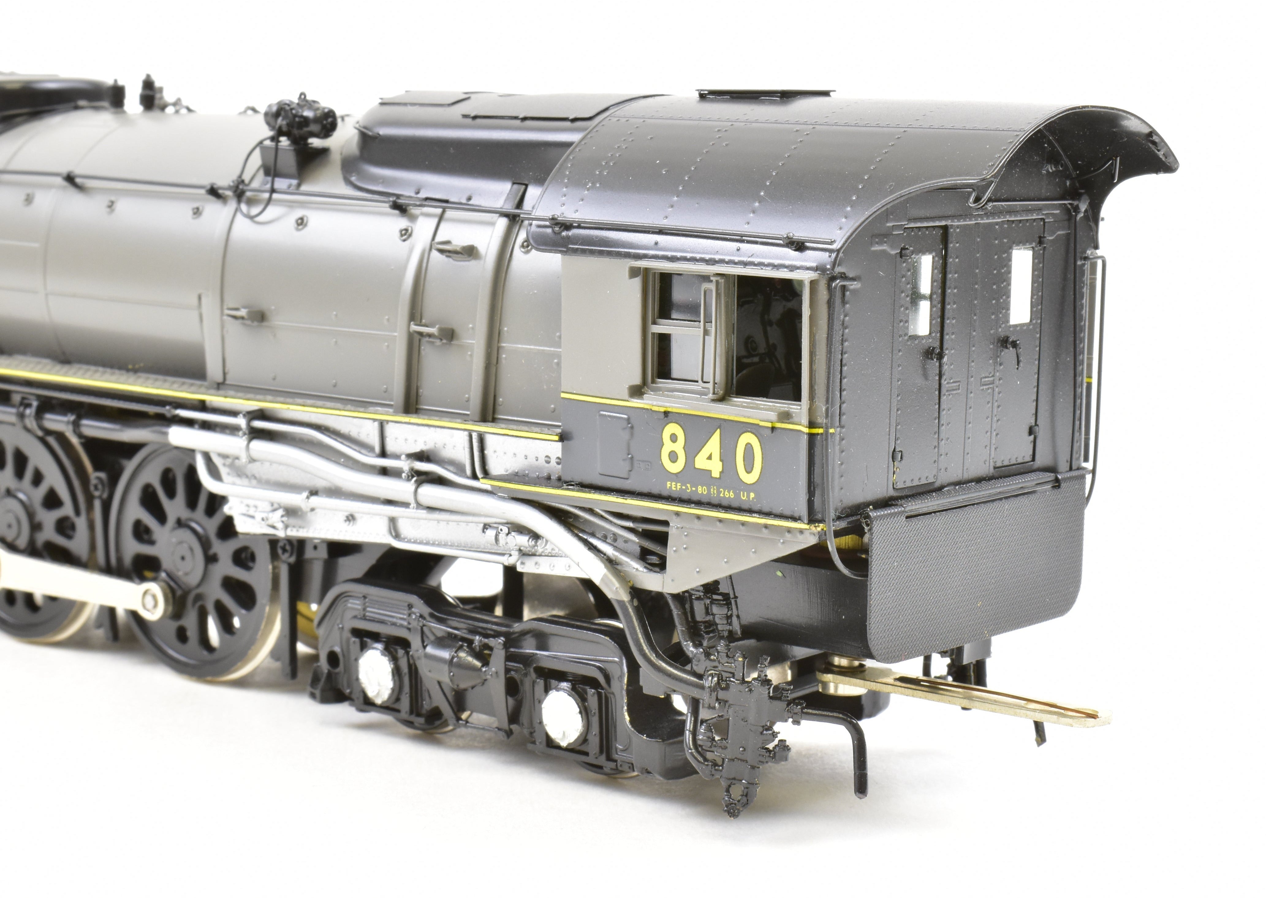 Overland Models Union Pacific FEF - 3 4 - 8 - 4 S Brass Factory Painted No. 840 TTG