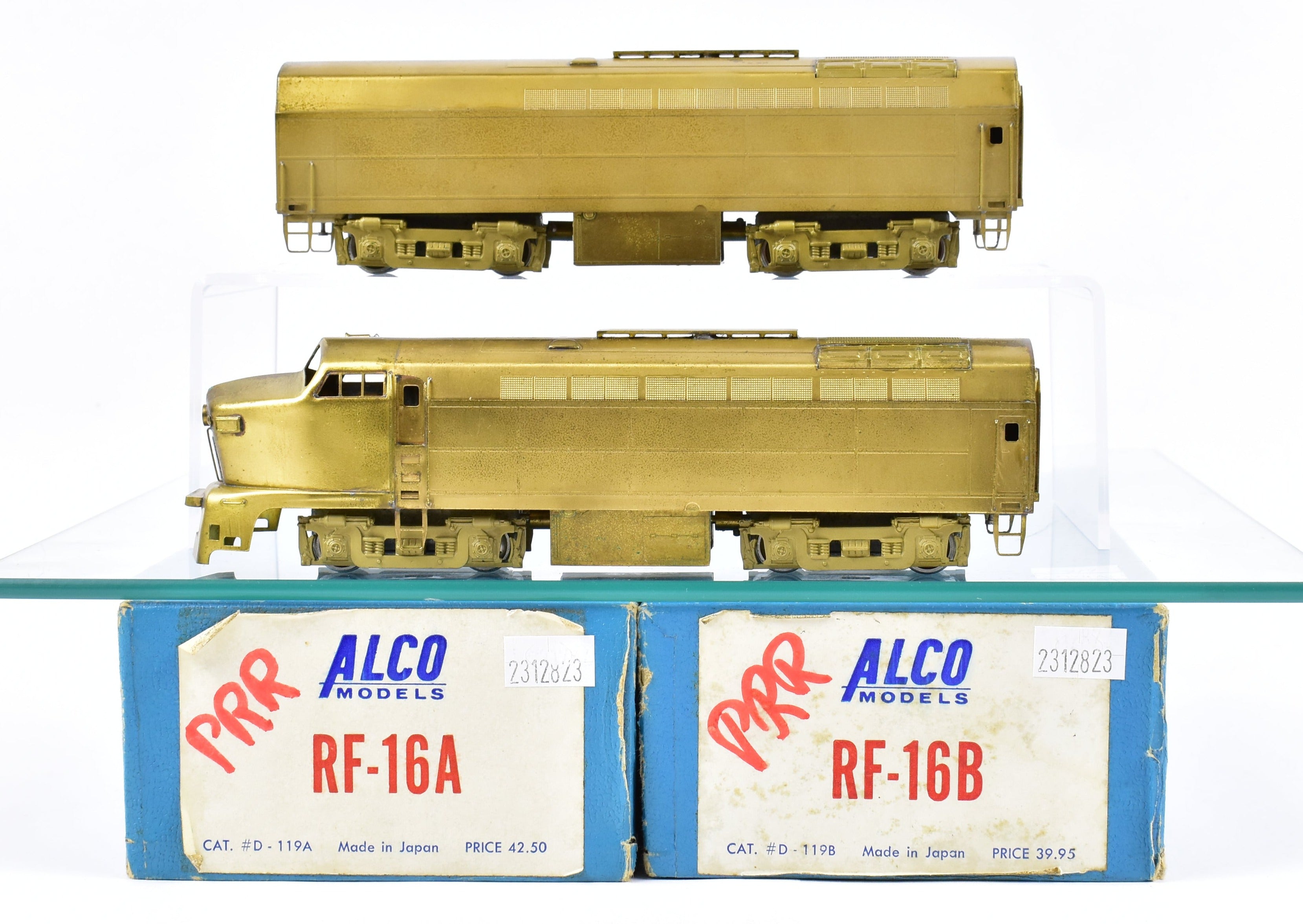 HO Scale Brass ALCO Model Train Set - Various Roads Baldwin RF - 16A & RF - 16B Powered Diesel Locomotives 2 - Unit Set