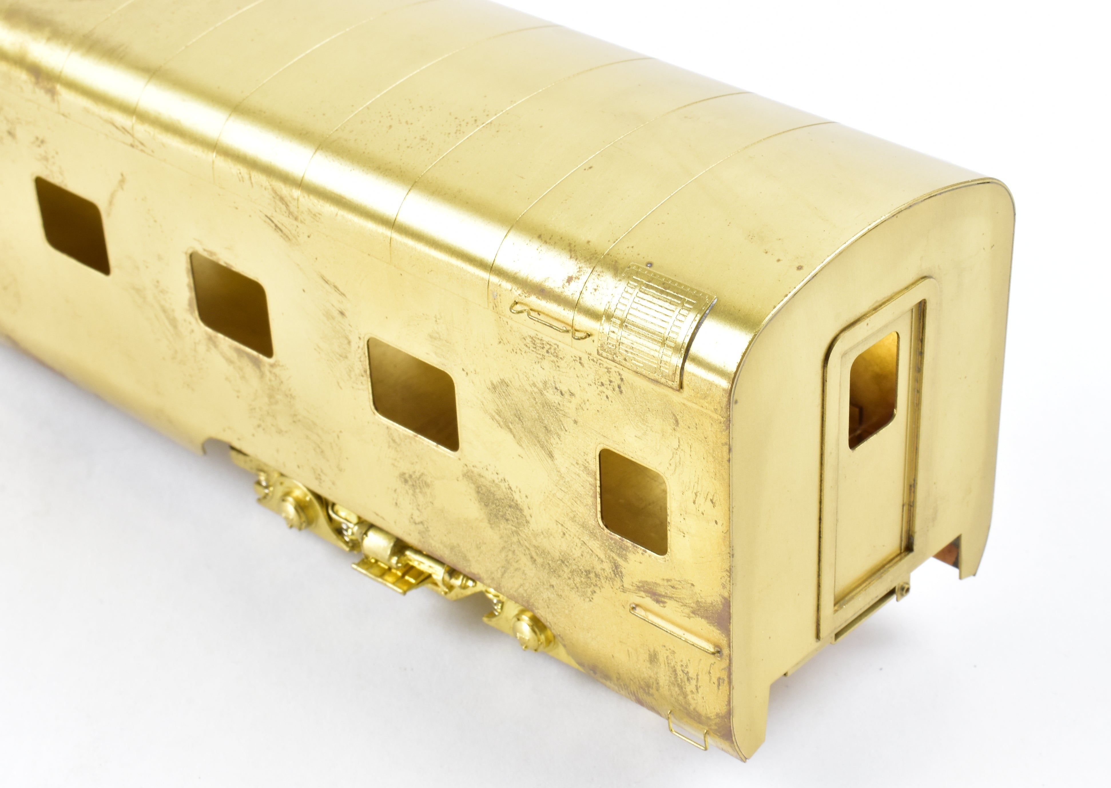 Brass Sunset Models NYC - 1:48 O Scale New York Central Dormitory Lounge with Trucks