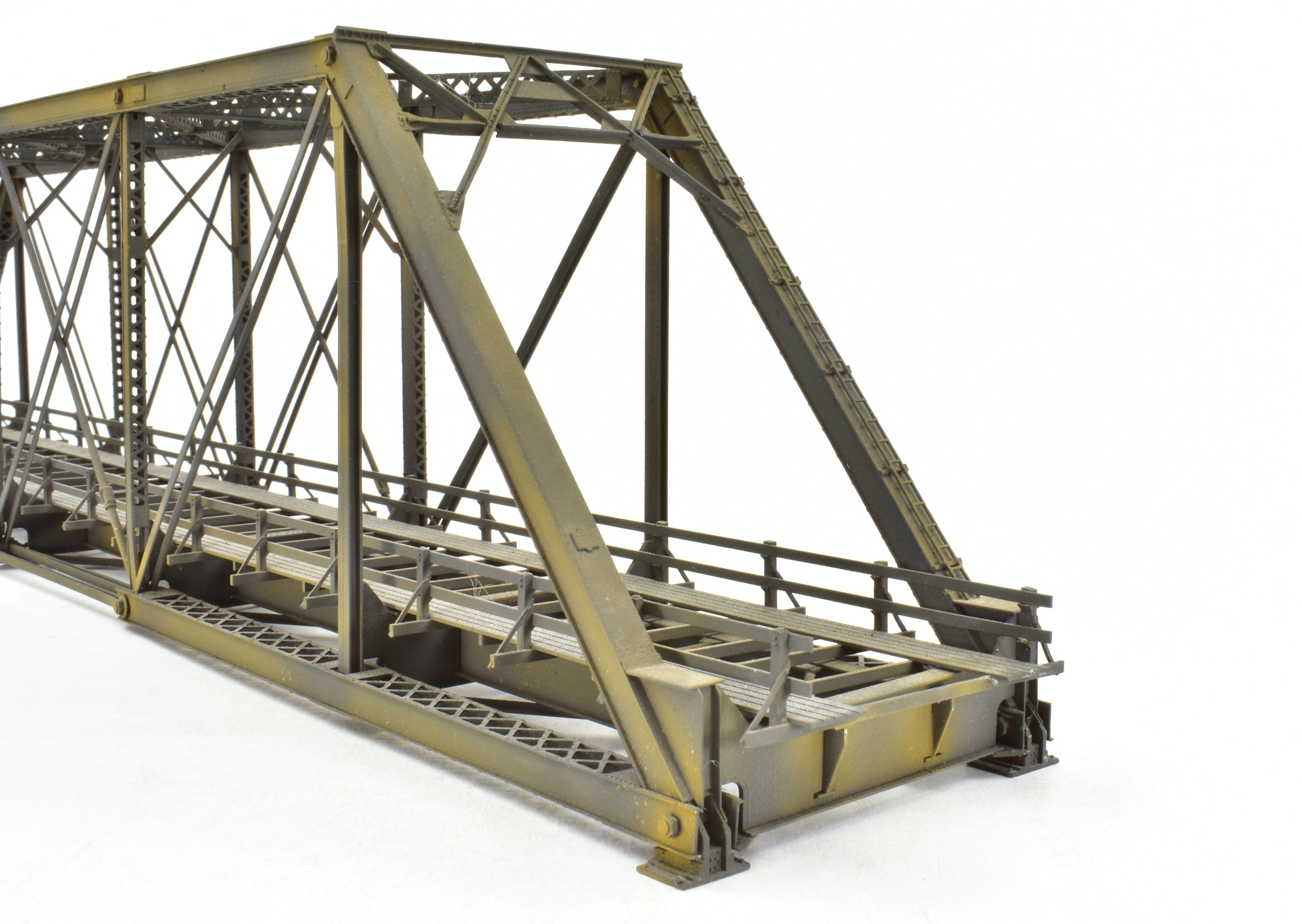 HO Scale Brass OMI - Overland Models, Inc 167-Foot Pin Connected Bridge for Various Roads in CP Black Color Model Train Accessory