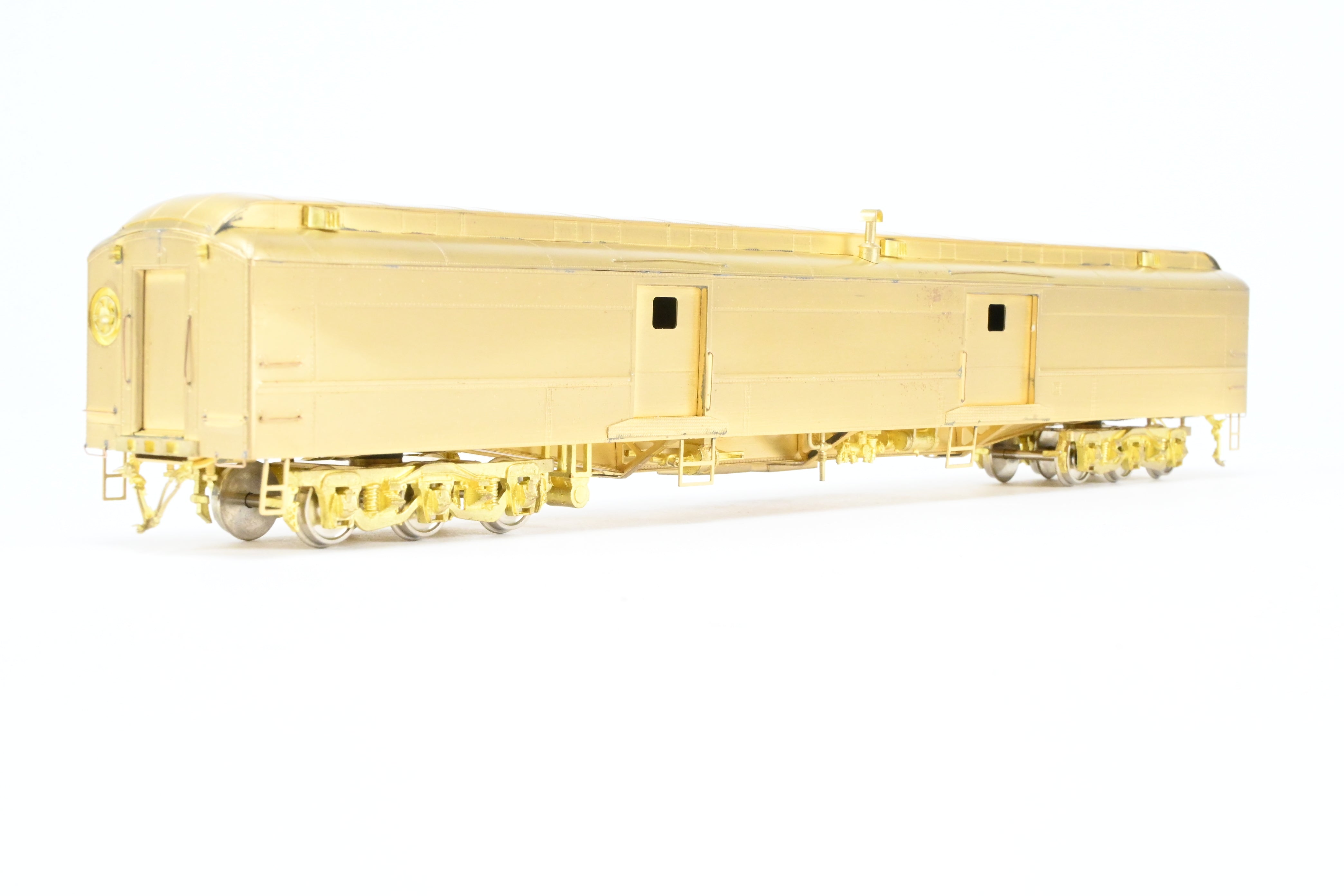 HO Scale Brass Cascade Models Great Northern Modernized Baggage Car with Round Ends and Steel Doors, Models #475 - 486