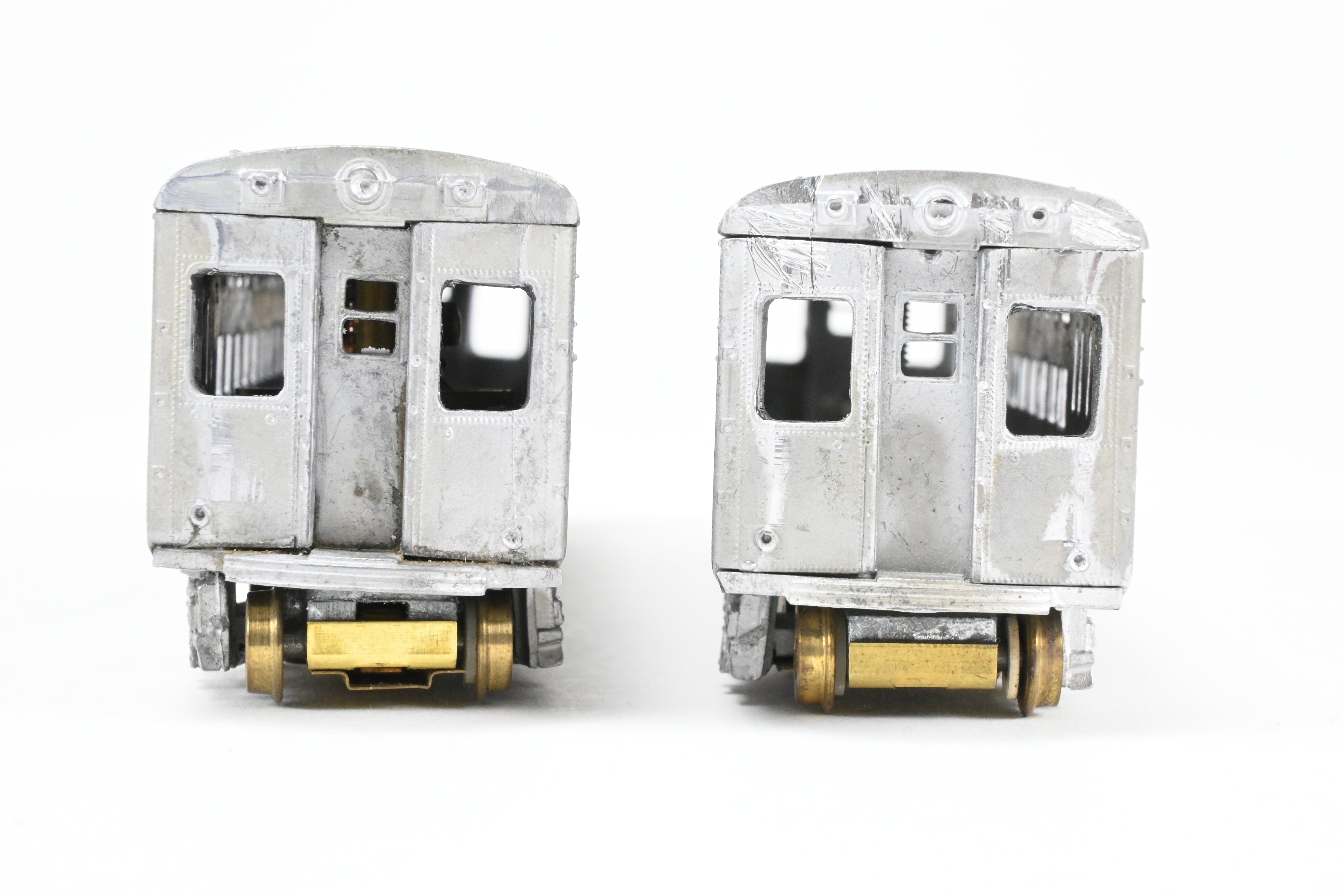 HO Scale Diecast Model Train Set - Chicago Transit Authority 1 - 50 Series Rapid Transit L Two - Car Set by MTS Imports