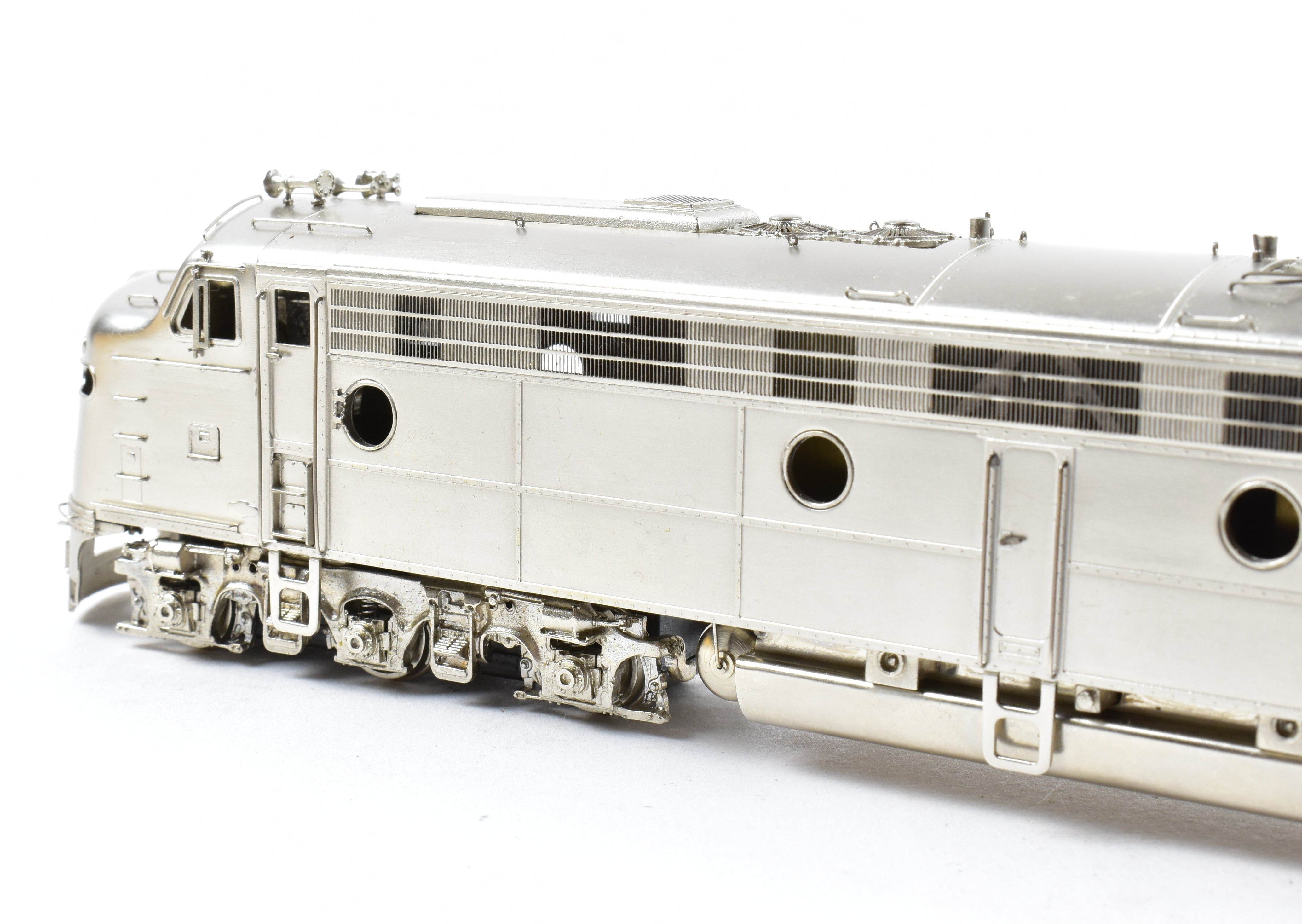 HO Scale Brass Oriental Limited CB&Q - Burlington Route EMD E9A 2000 HP Factory - Plated Model