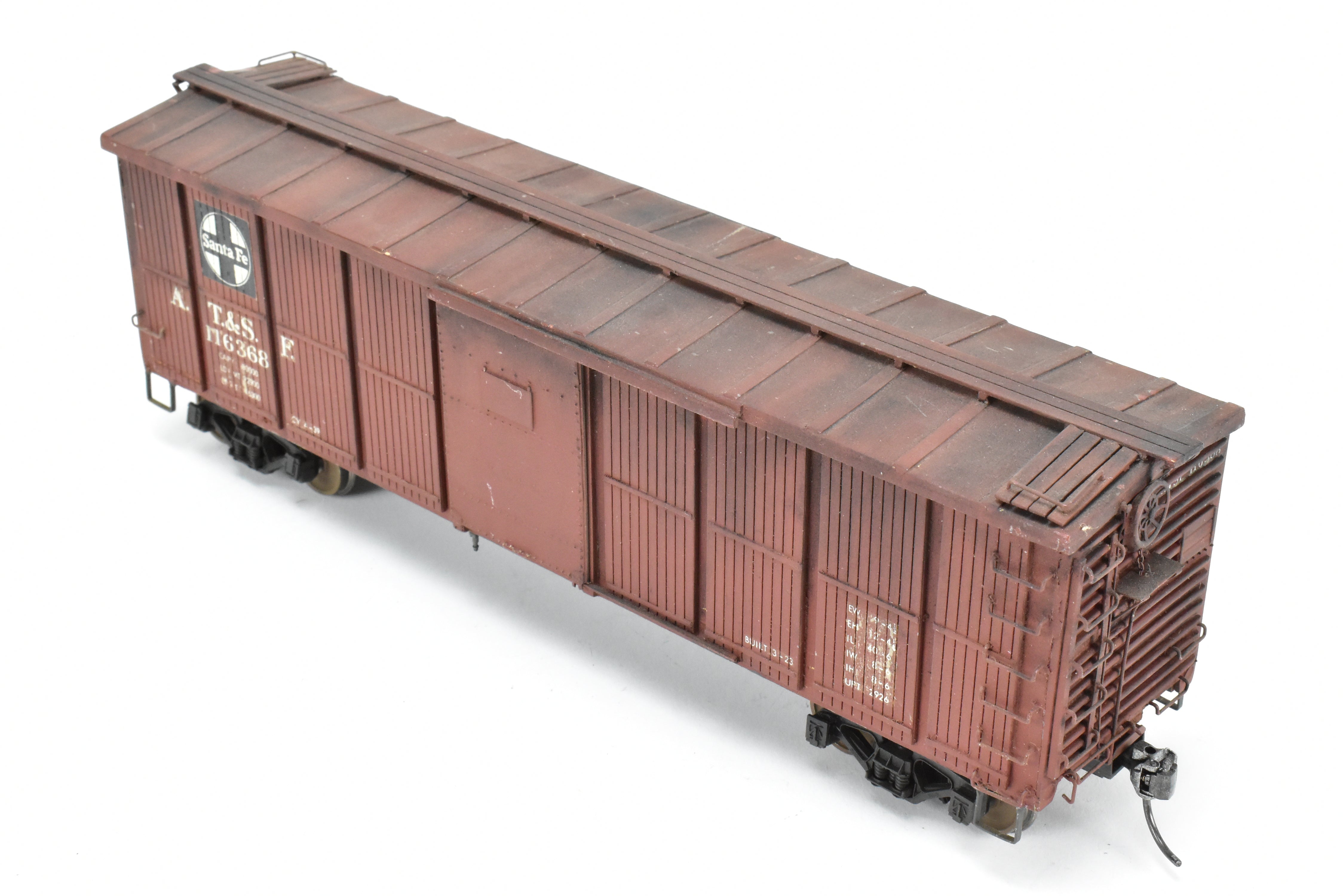 O Scale Chooch Resin ATSF - Santa Fe 40' Wood Boxcar Pro-built #116368