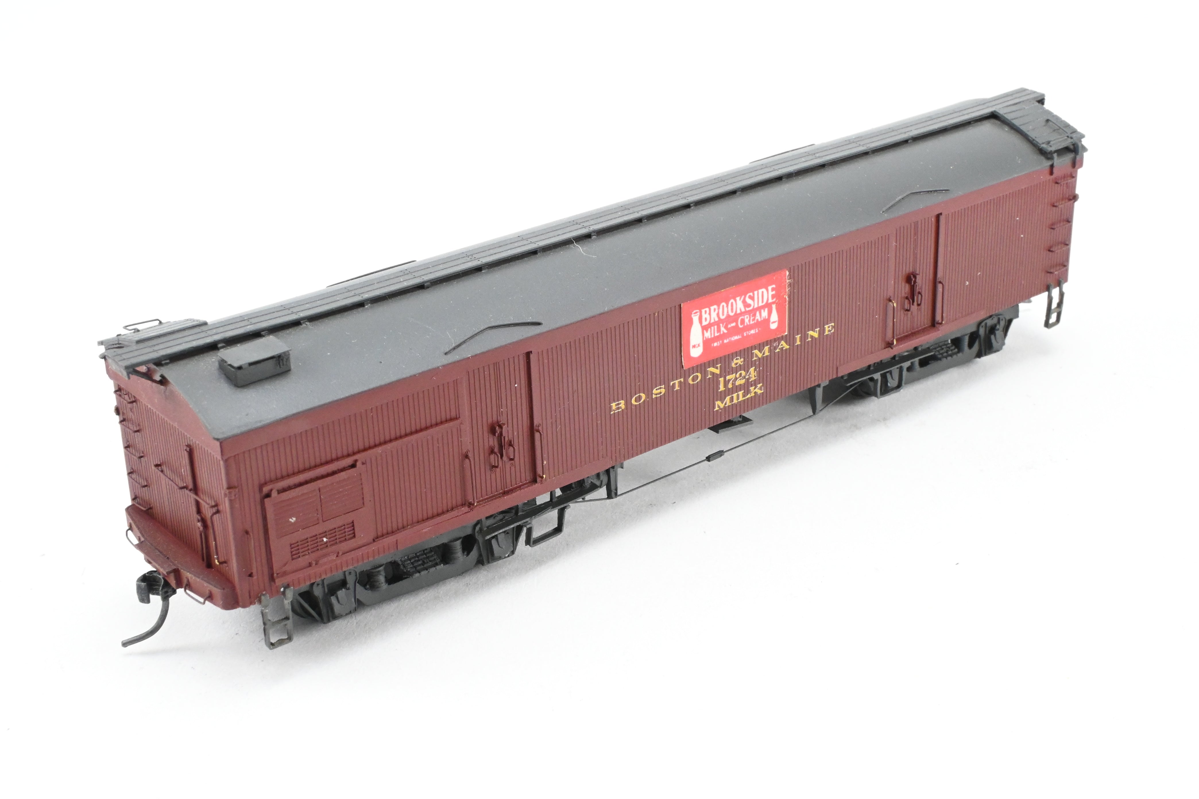 HO Resin Custom-Built & Painted Boston & Maine 50’ Wood Milk Car No. 1724