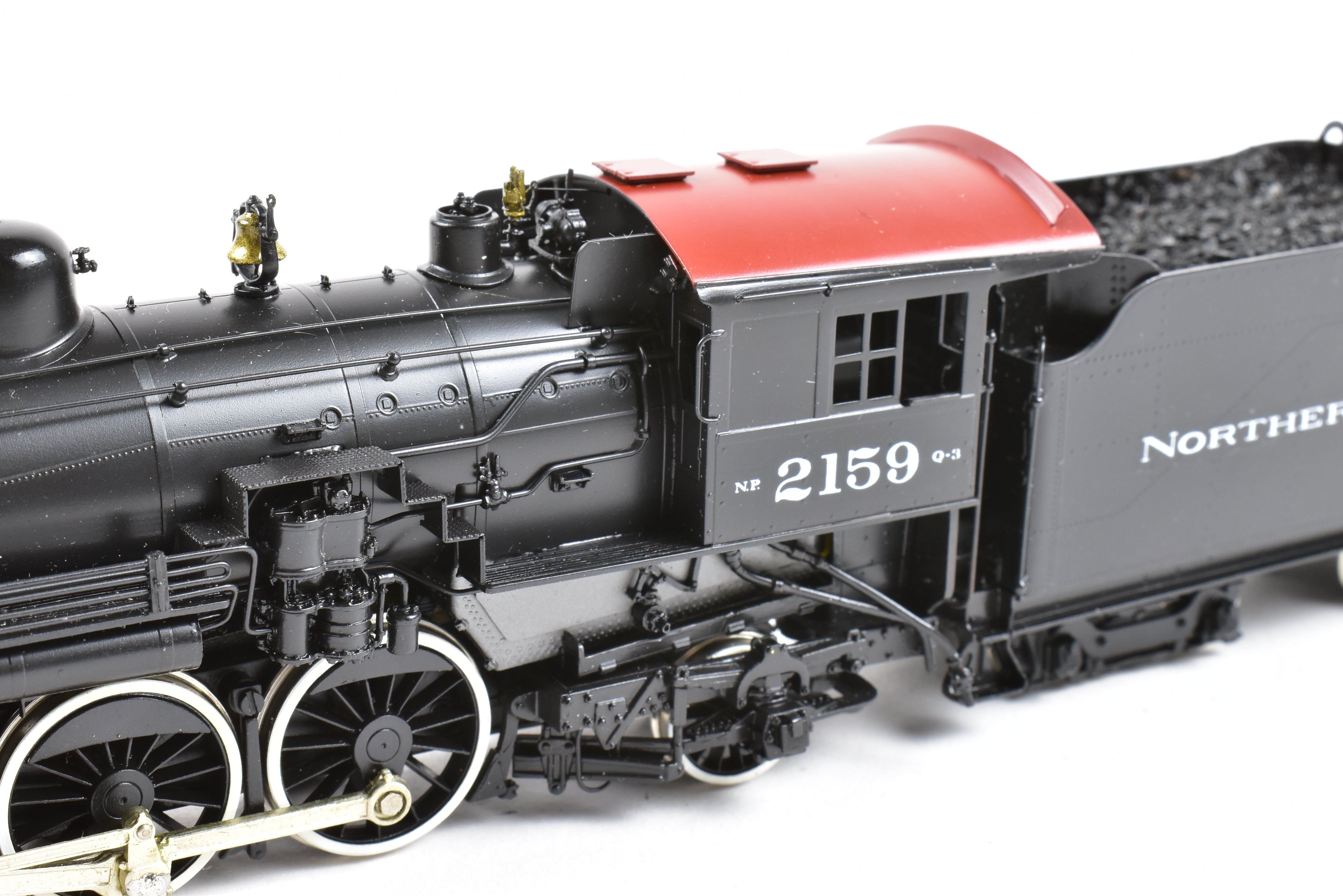 HO Scale Brass Pro-Painted Northern Pacific Q-3 4-6-2 Model by W&R Enterprises