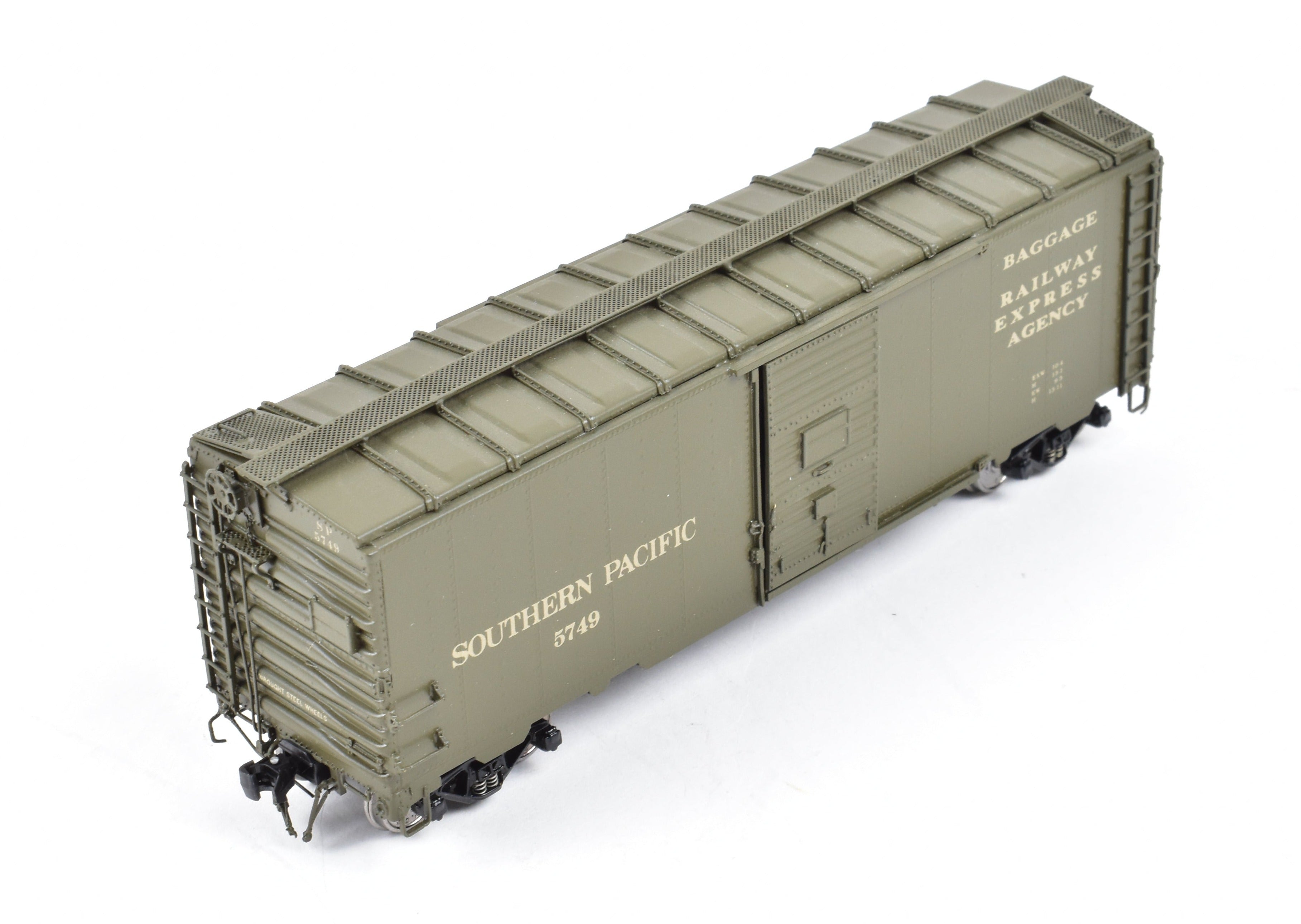HO Scale Brass Southern Pacific B-50-24 Express Boxcar Model - Beaver Creek SP No. 5749 FP Collector's Edition