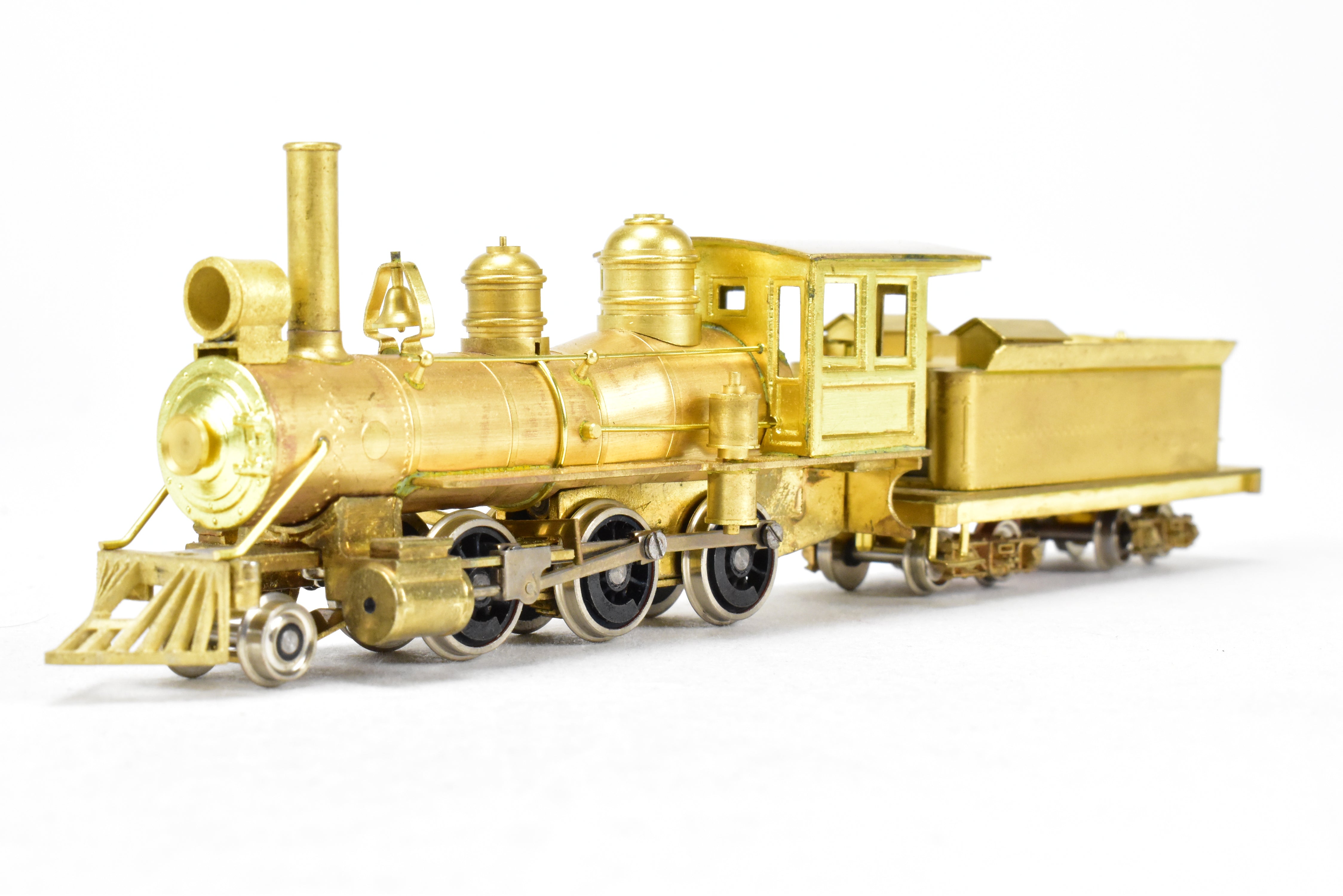 HOn3 Scale Brass Model Train - Far East Distributors Mogul 2-6-0 Steam Locomotive from Circa 1910 in Spartan Series
