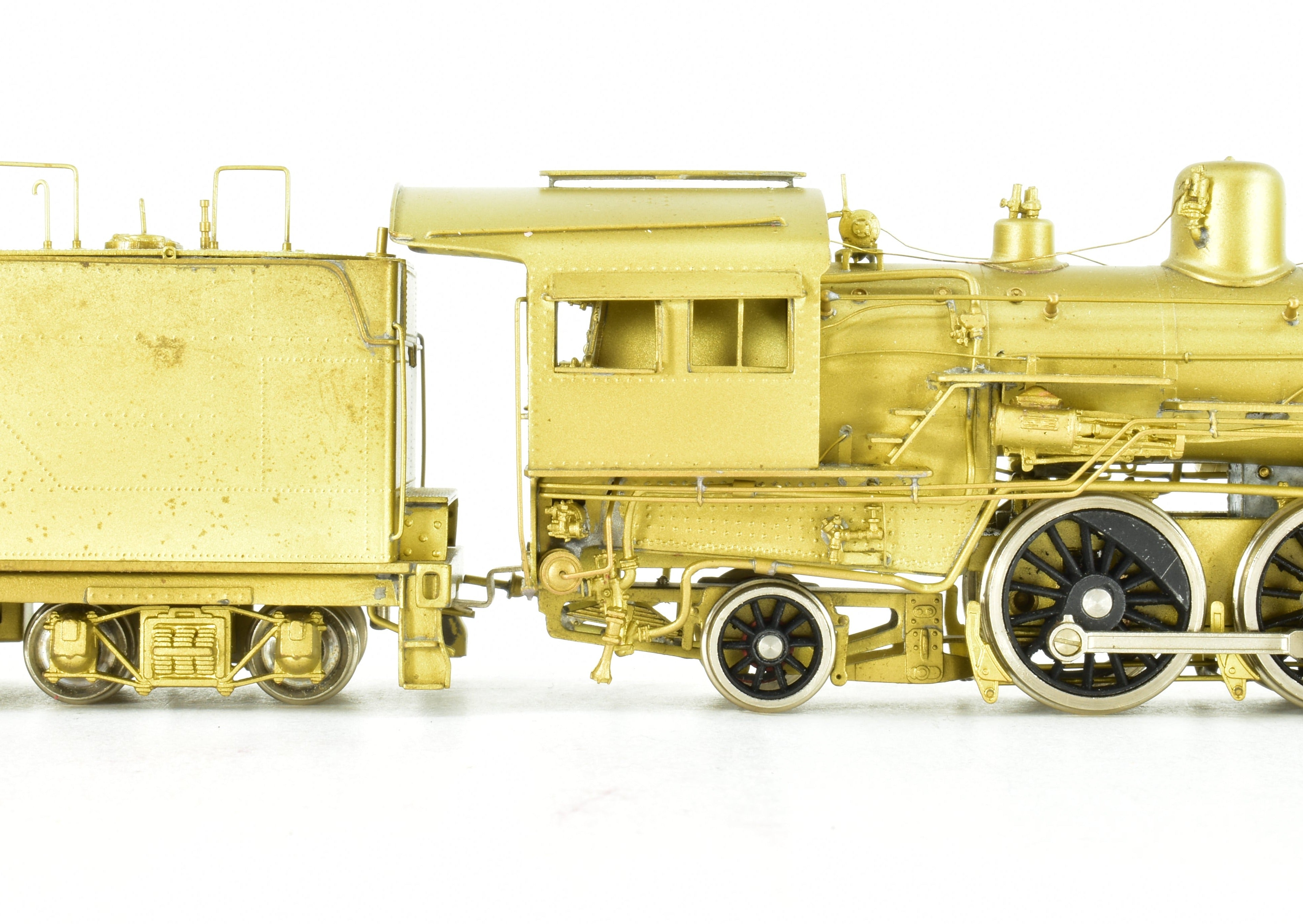 HO Brass Key Imports ATSF Santa Fe 1000 Class 2-6-2 Prairie Model with Spares