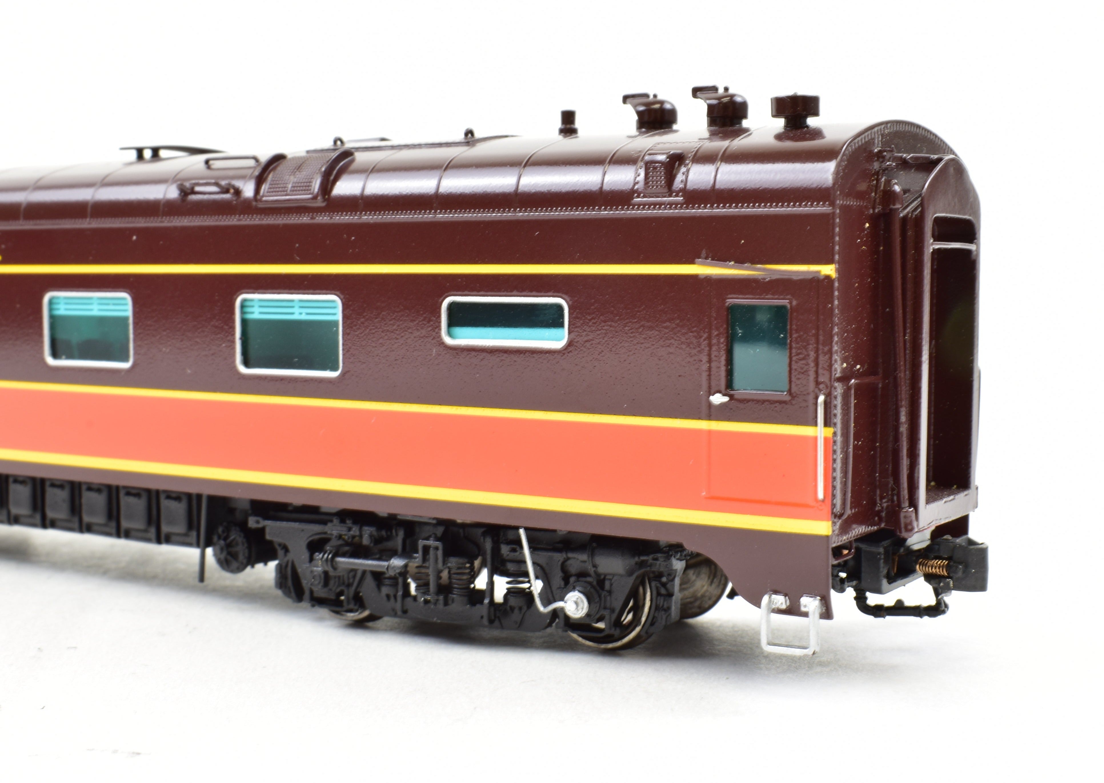 Illinois Central #1 HO Scale Brass Business Car, Factory Painted by Railway Classics