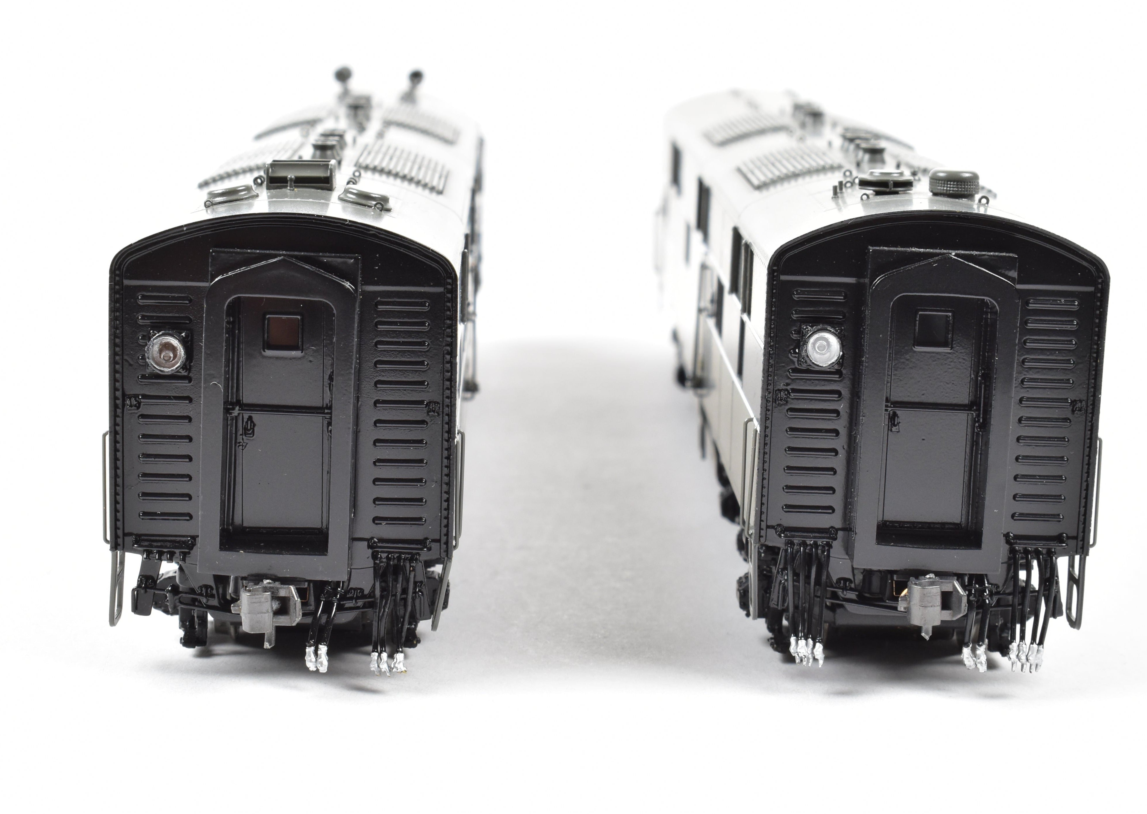 HO Scale Brass Model Train Set - New York Central EMD E7A/E7B Set FP Nos. 4005/4101 with Reverse Lightning Stripe by Challenger Imports NYC