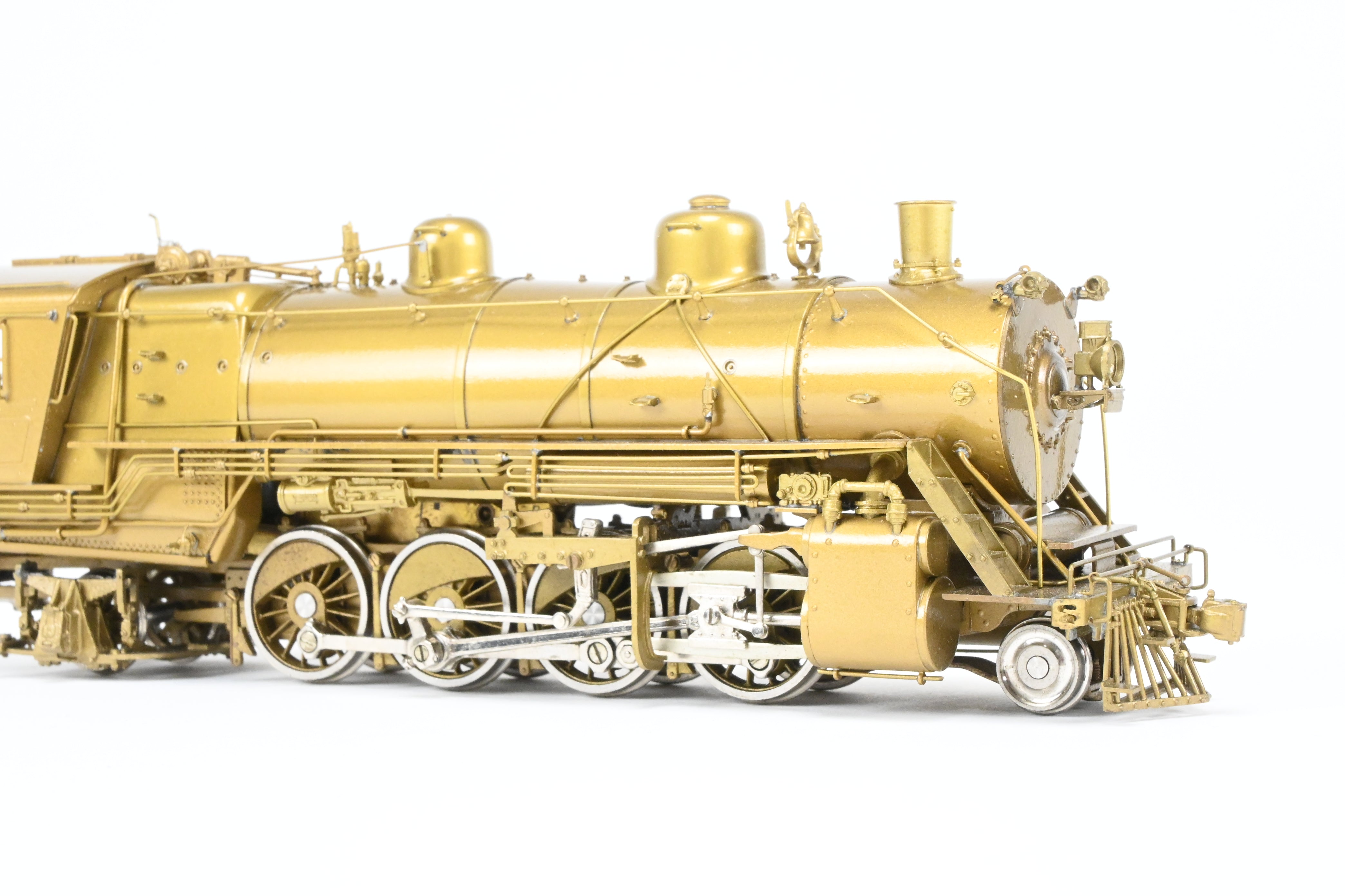 HO Scale Brass PFM SKI Great Northern O - 1 2 - 8 - 2 3000 Series Rectangular Tender Model