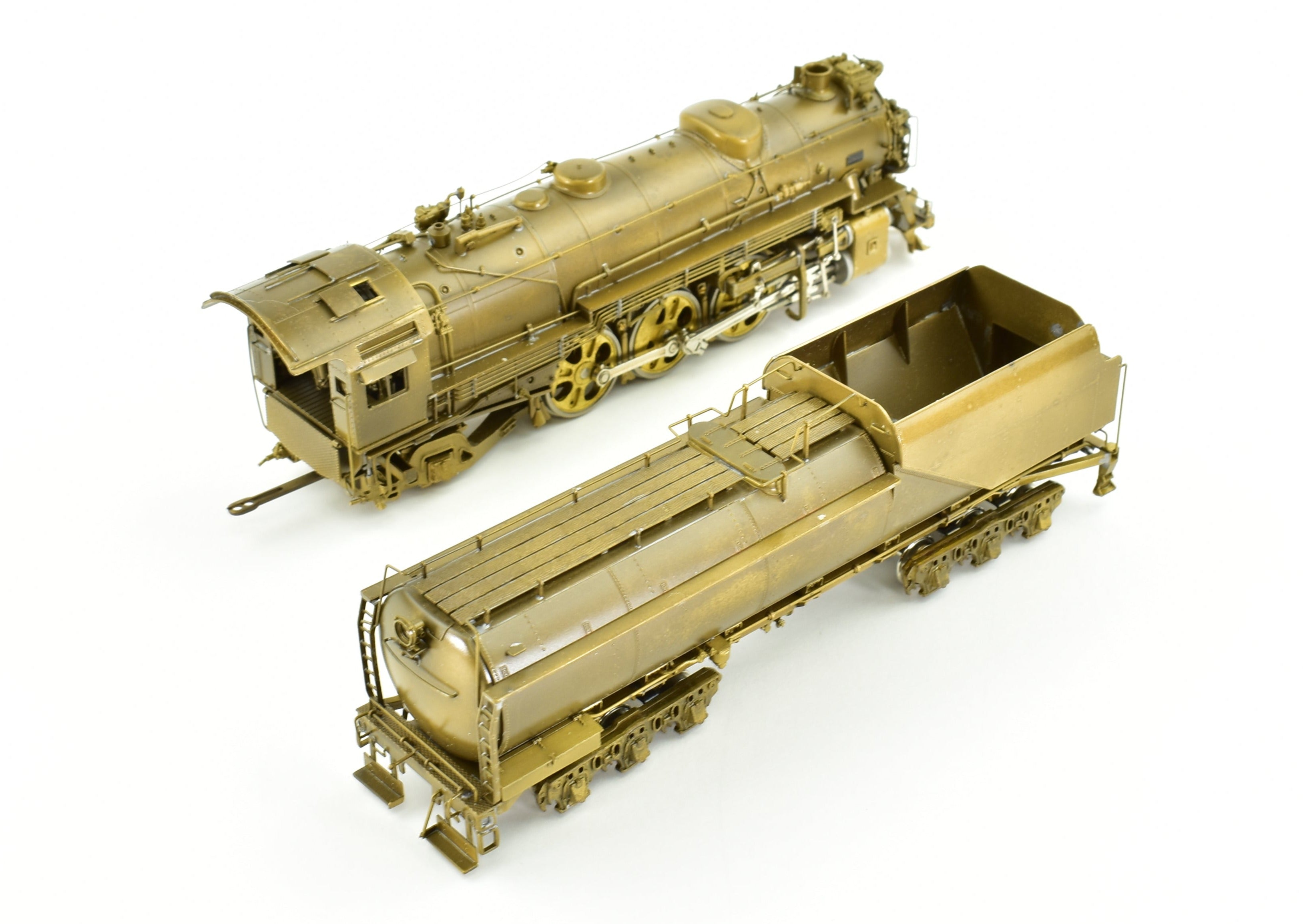 HO Scale Brass Pacific Fast Mail Model - United C&O - Chesapeake & Ohio 4-6-2 Class F-17 Pacific Crown, 1979 Production Run