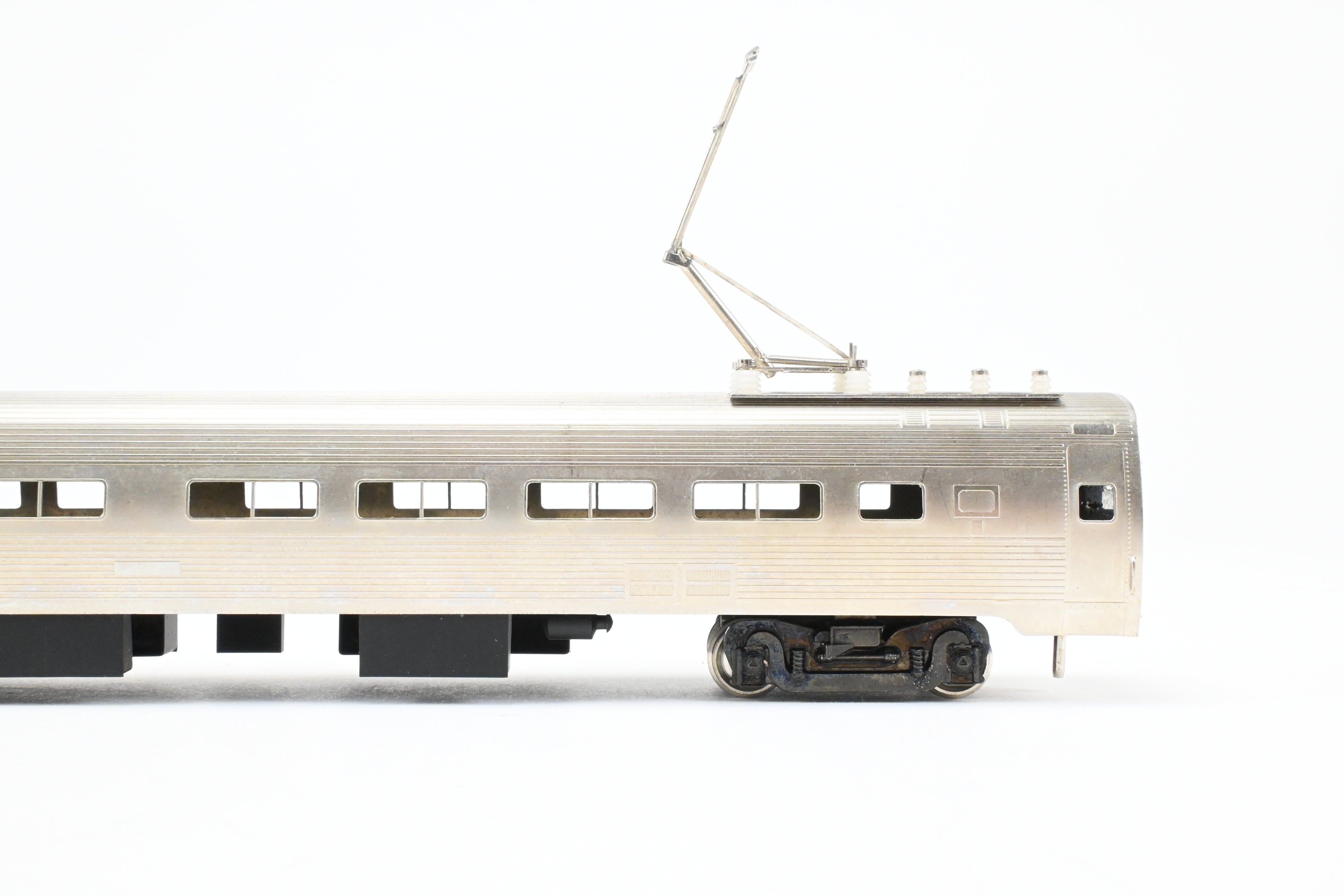HO Scale Brass Gem Models Collectible PC - Penn Central/Amtrak Budd Metroliner 2-Car Set (1 Powered and 1 Non-Powered) with Factory Plated and Unlettered Finish