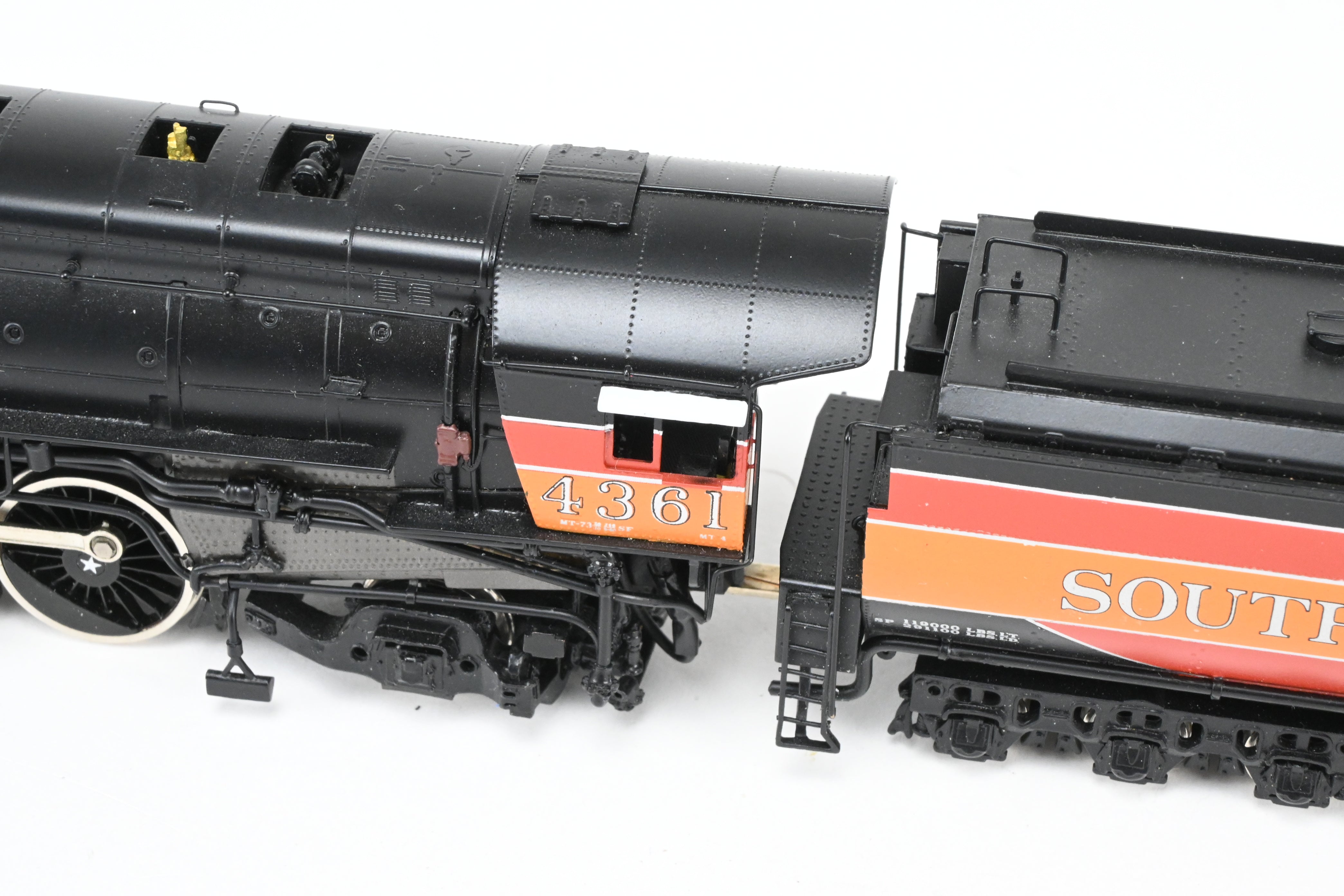High - Quality HO Scale Brass CON Key Imports Southern Pacific MT - 4 4 - 8 - 2 Semi - Streamlined Mountain Steam Locomotive Model FP in Partial Daylight Scheme, Number #4361