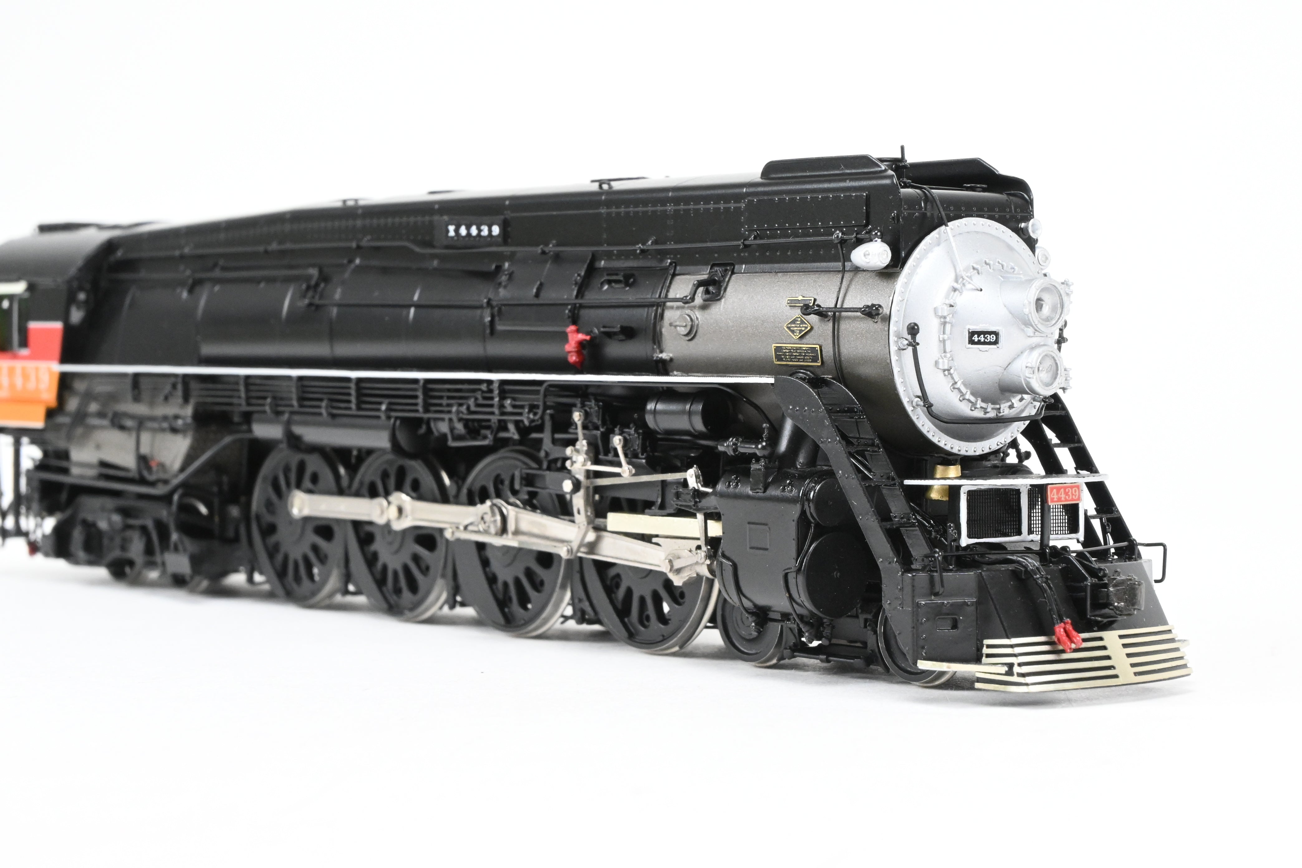 HO Scale Brass Southern Pacific GS - 4 No. 4439 Factory - Painted Model by Challenger Imports