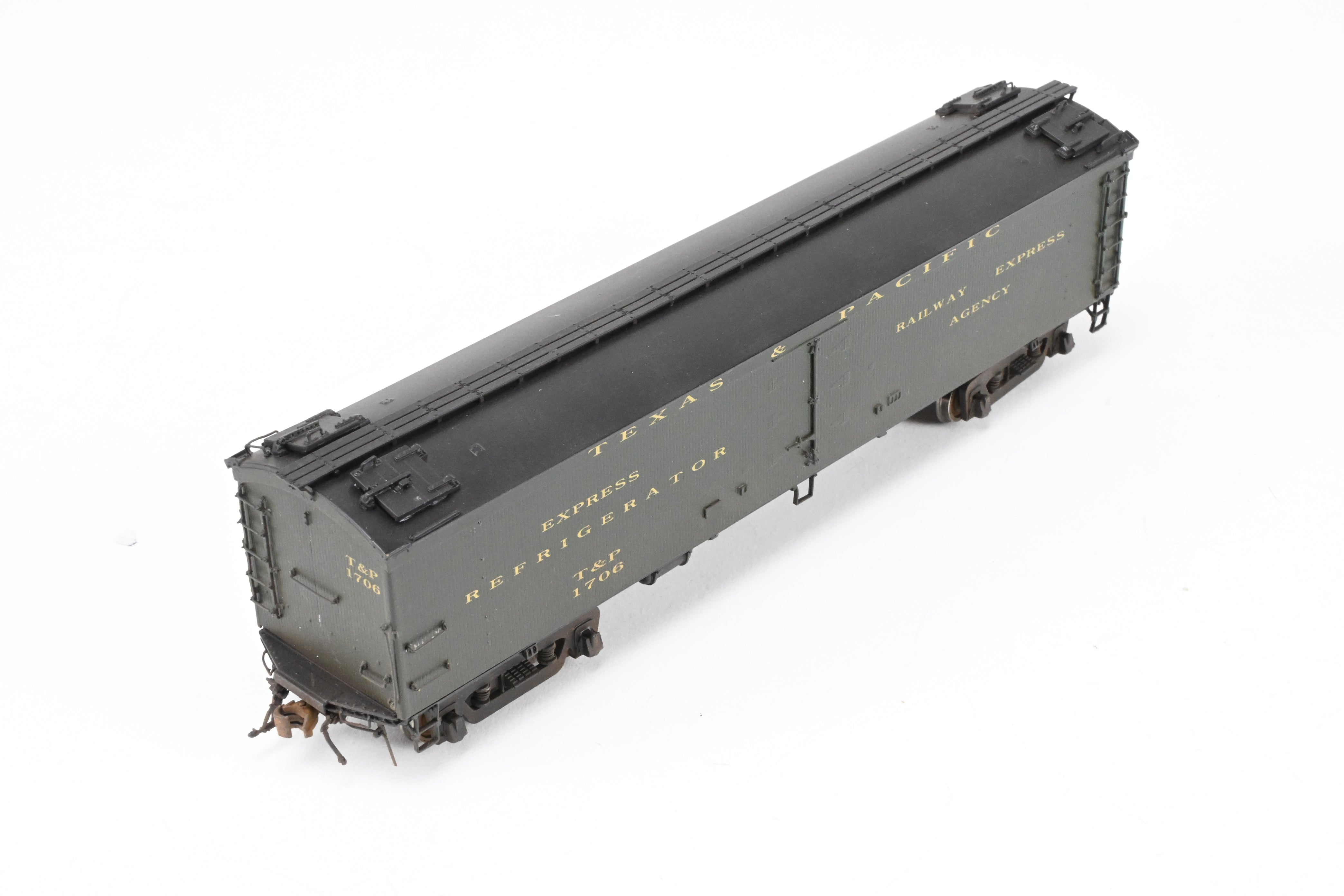 HO Scale Brass Precision Scale Co. Texas & Pacific 53' 6 Reefer with Miner Brake System