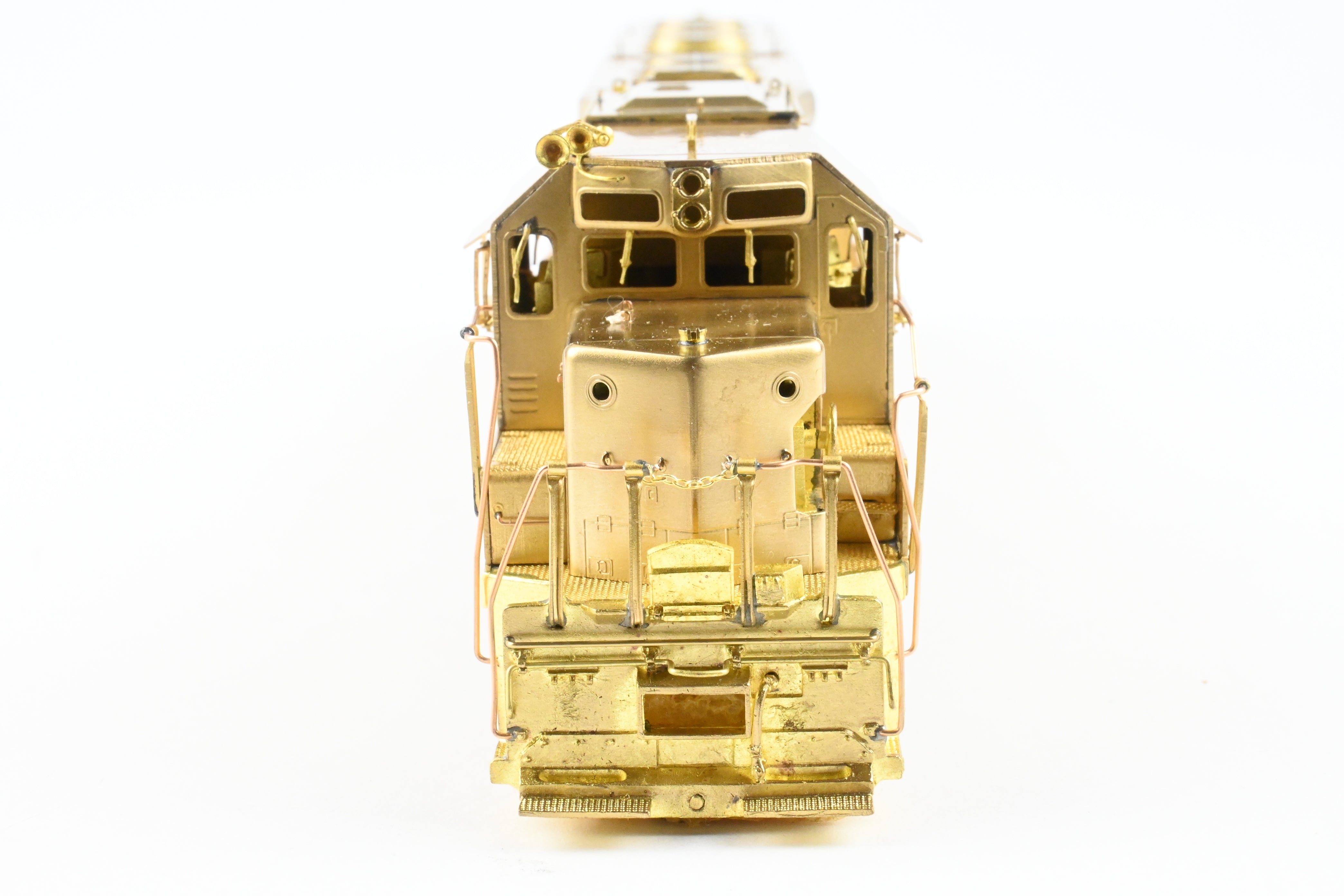 HO Scale Brass Oriental Limited EMD SDP45 3600 HP Erie Version Model