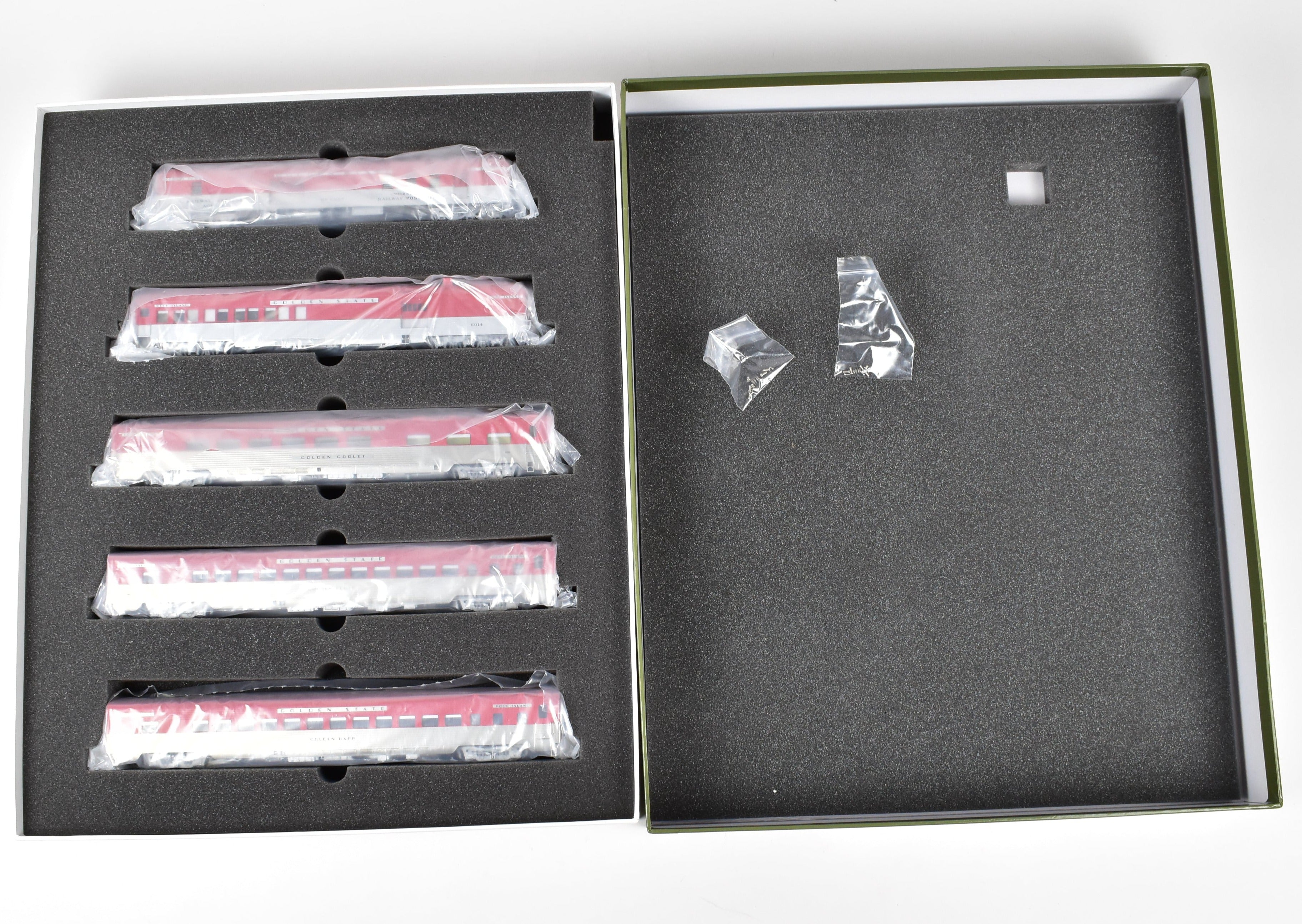 HO Brass 10-Car Passenger Set by Challenger Imports, Factory Painted