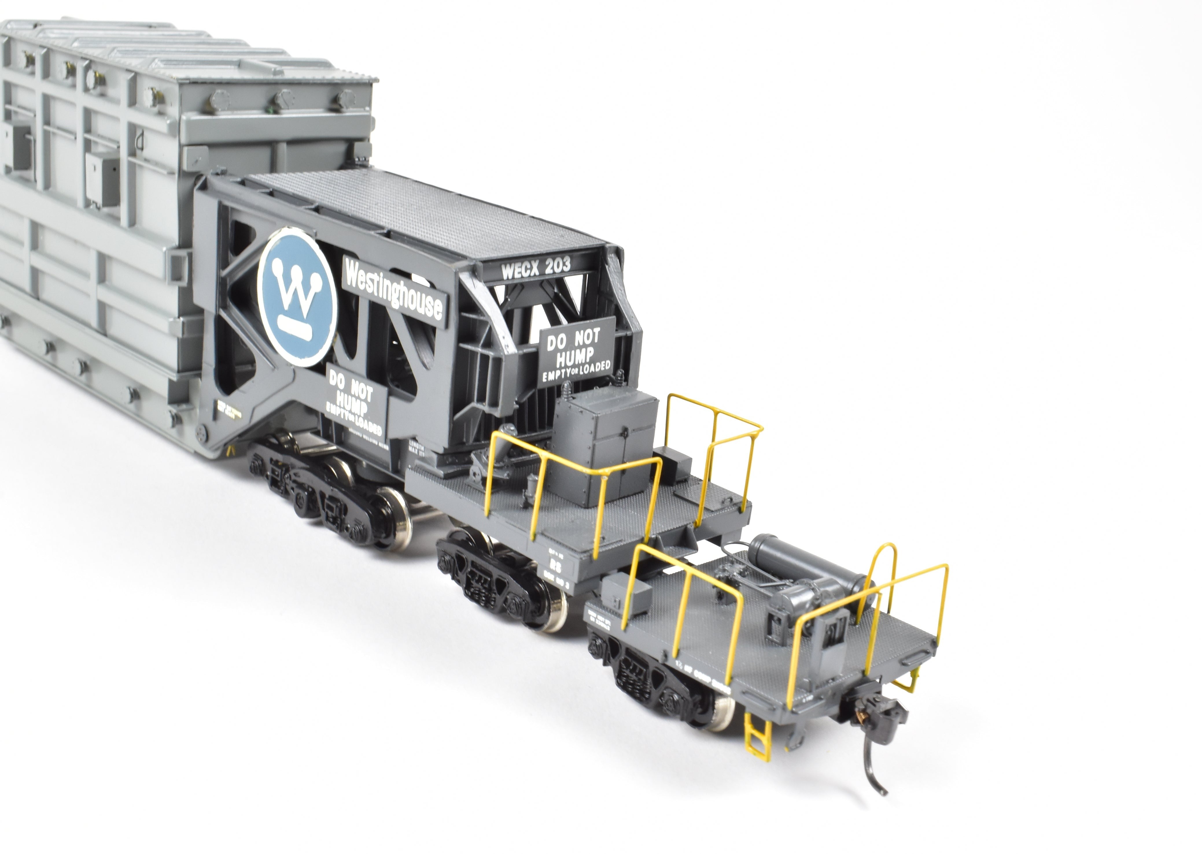 HO Scale Brass Consignment OMI - Overland Models, Inc. Schnabel Car with Removable Transformer Load in CP Westinghouse WECX 203 Livery for Model Railroading Enthusiasts