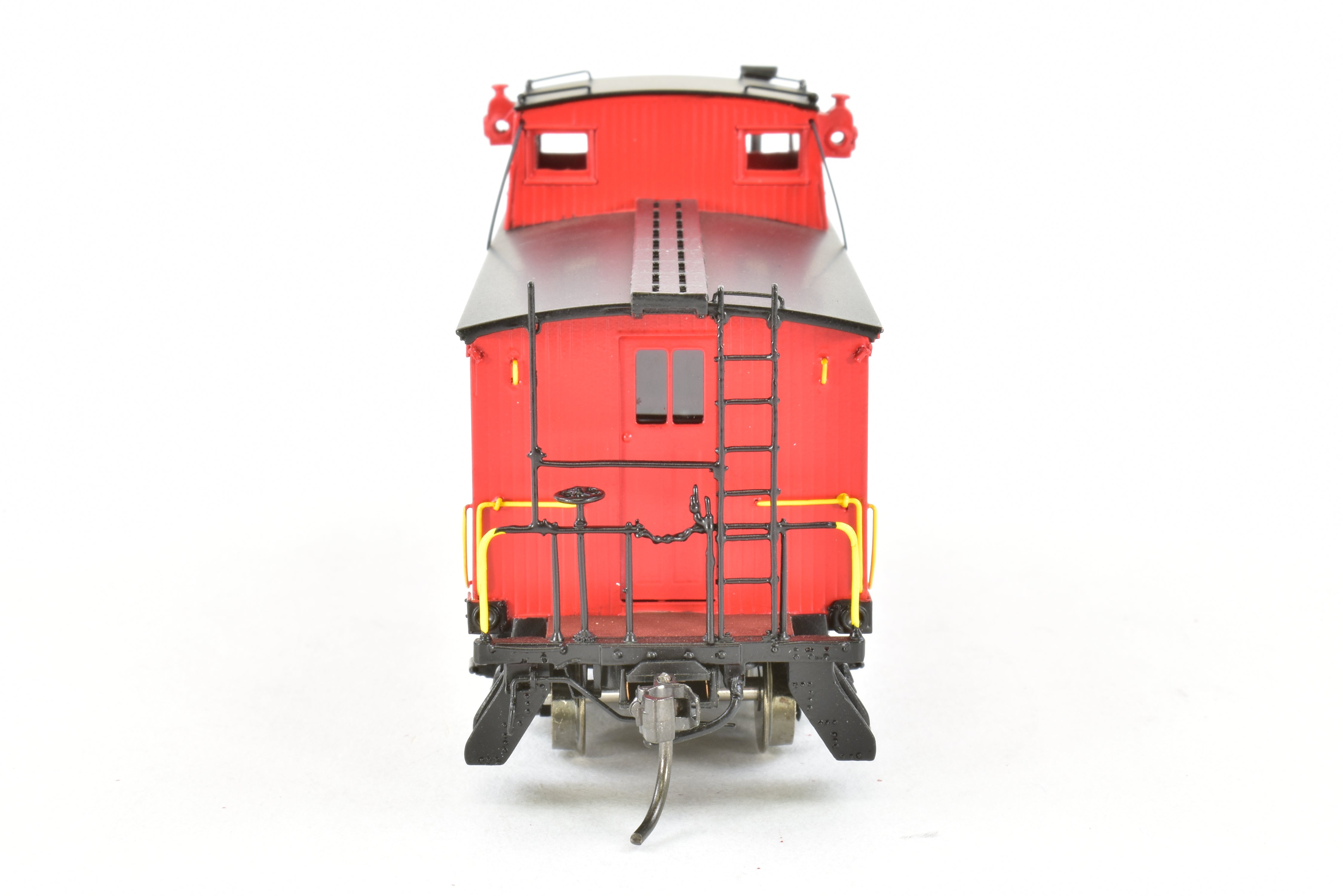 HO Brass DVP - 26' Wood Caboose, Nickel Plate Road Offset Cupola, No. 147