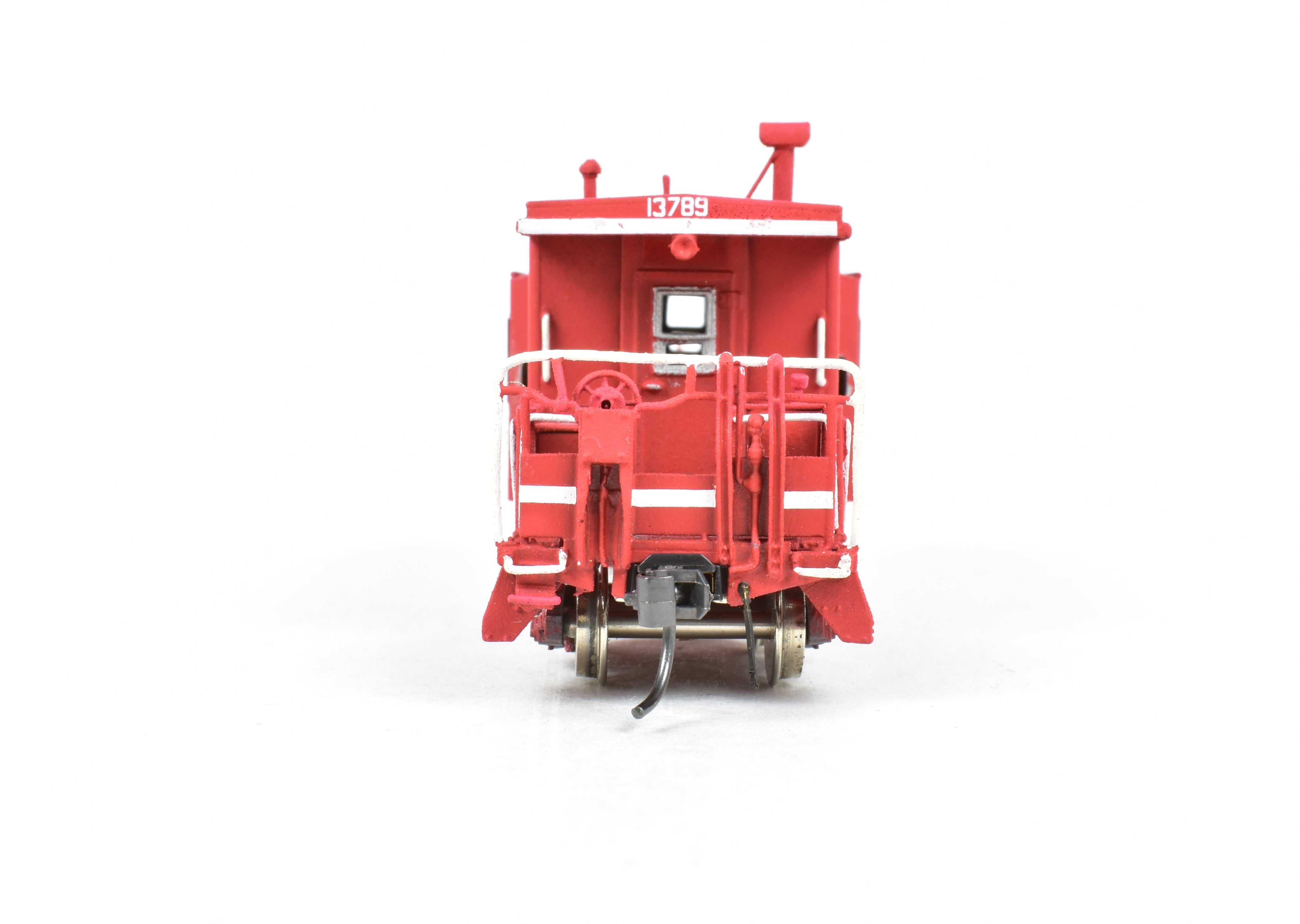 OMI HO Brass Missouri Pacific Bay Window Caboose with Small Side Windows, Custom Painted