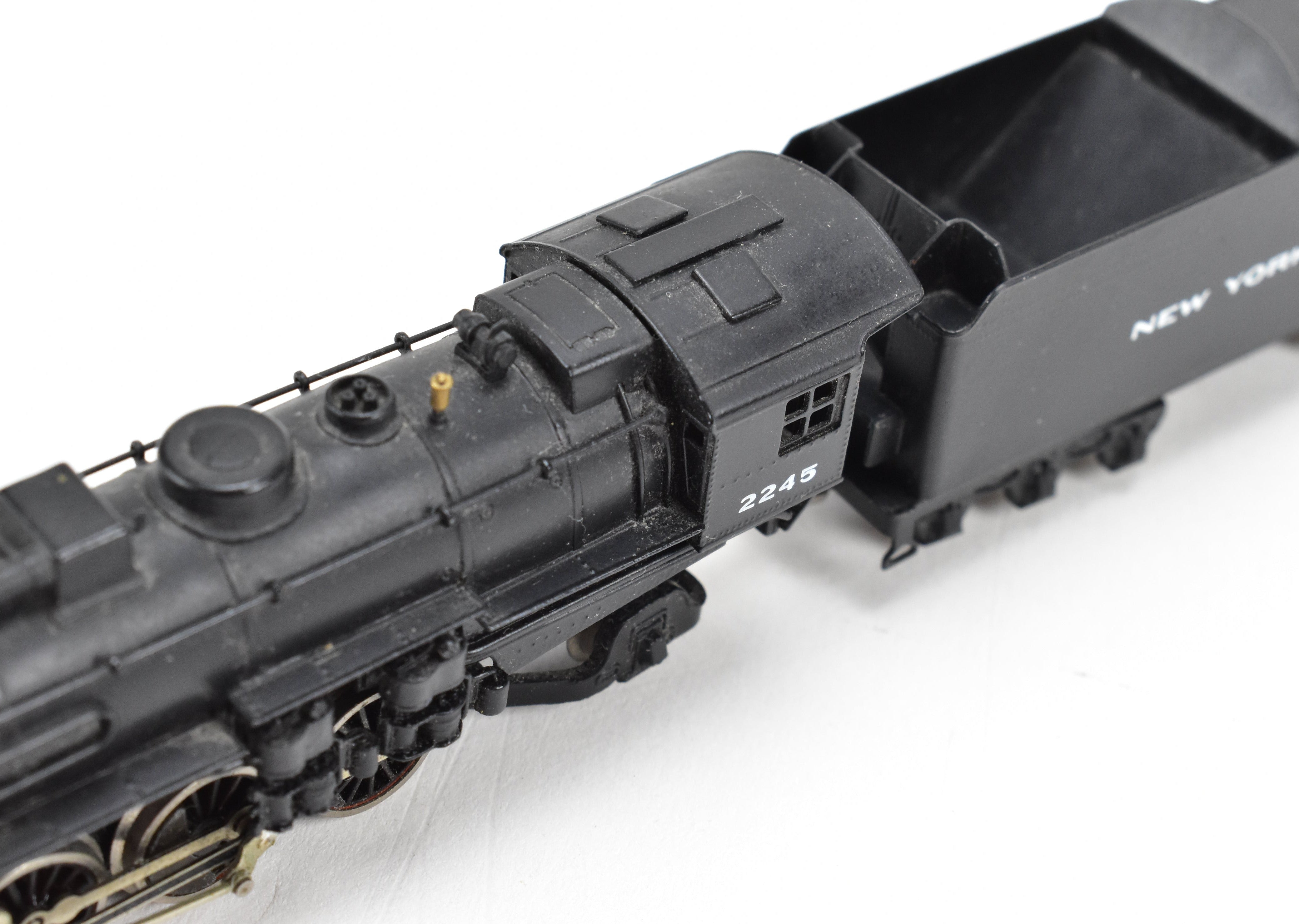 Brass N Scale Key Model Imports New York Central H - 10a 2 - 8 - 2 FP Locomotive