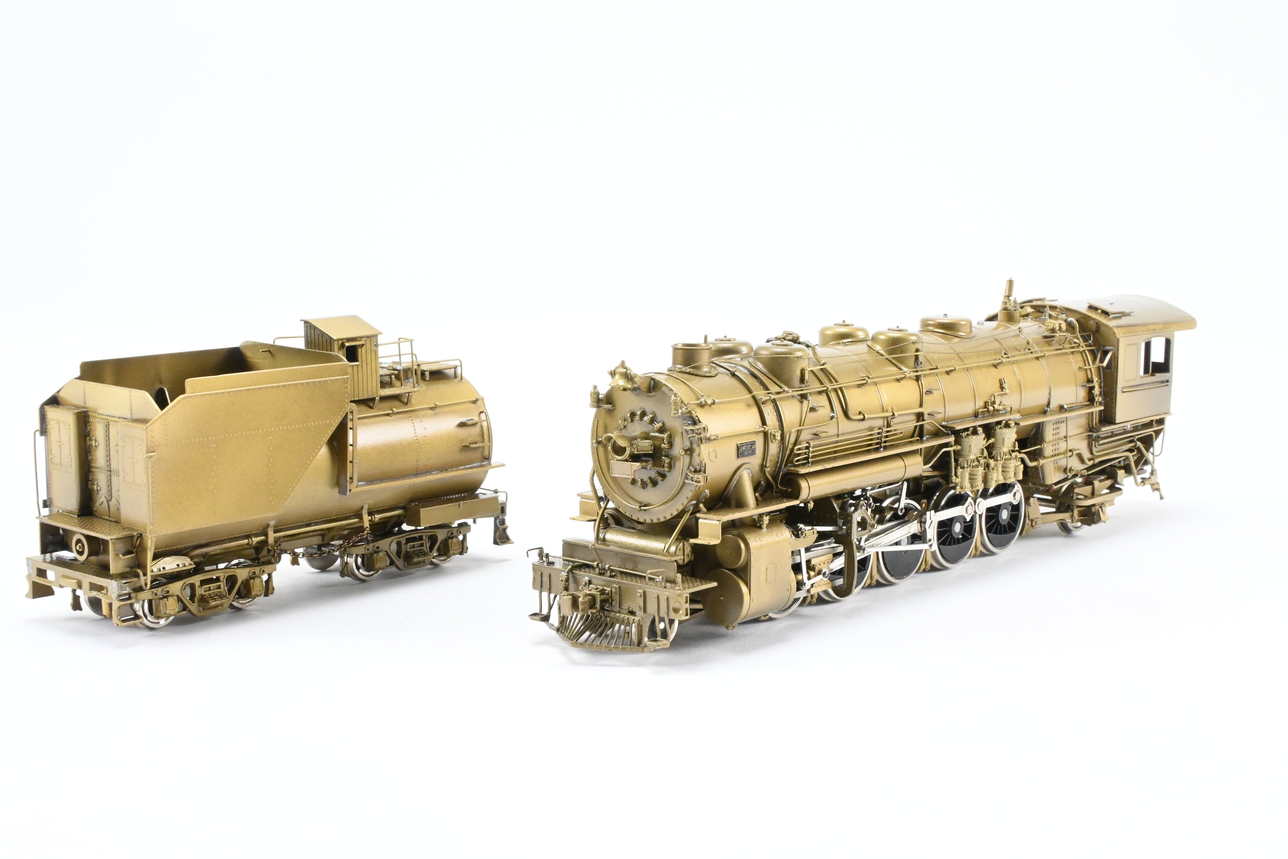 HO Scale Brass Pacific Fast Mail (PFM) Model Train - United D&RGW - Denver & Rio Grande Western 2-10-2 Early Version F-81 Crown Model with High - Detail Features