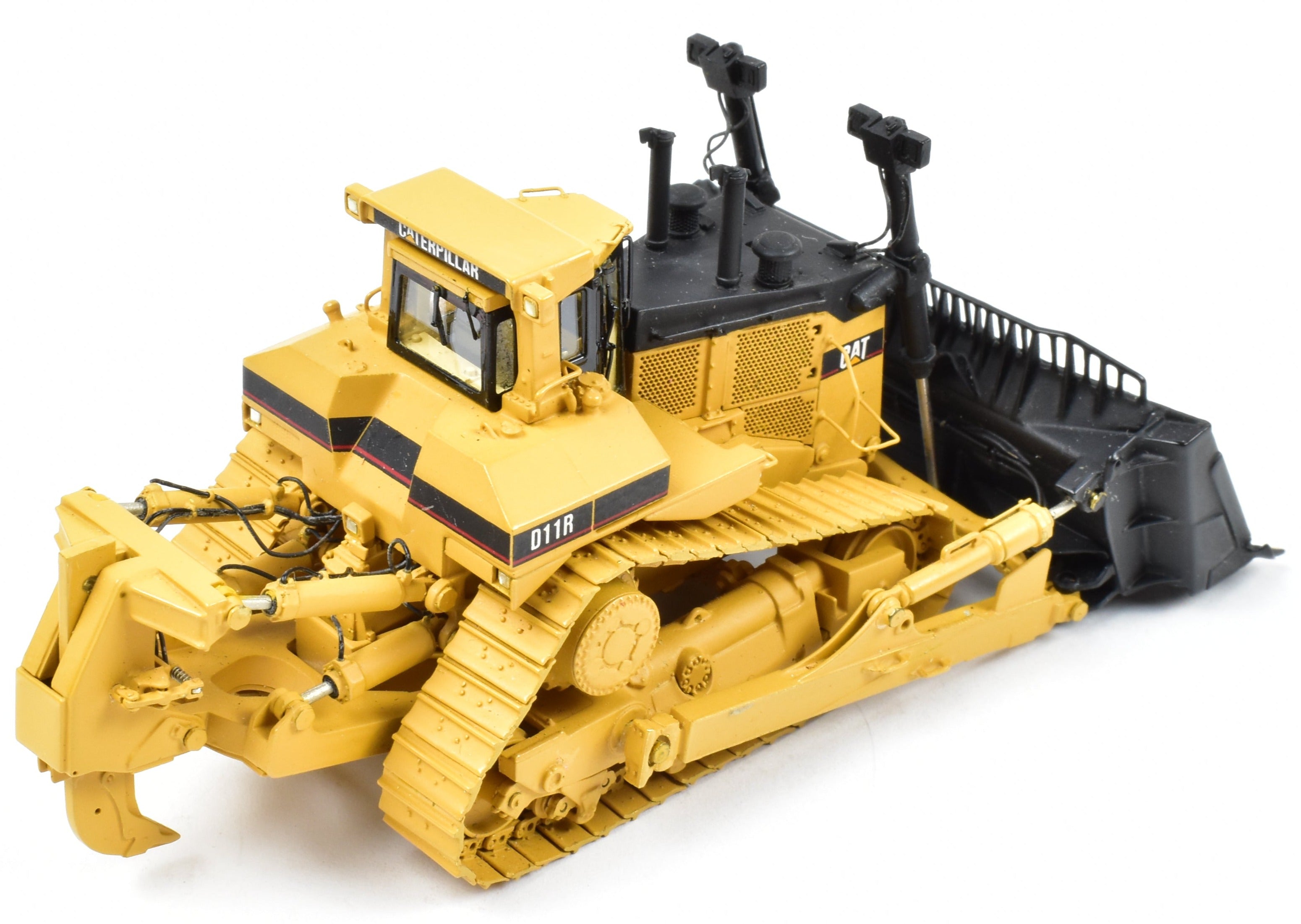 High - Quality HO Scale Brass Construction Model of Caterpillar D11R Track Type Tractor with Factory - Applied Yellow Paint