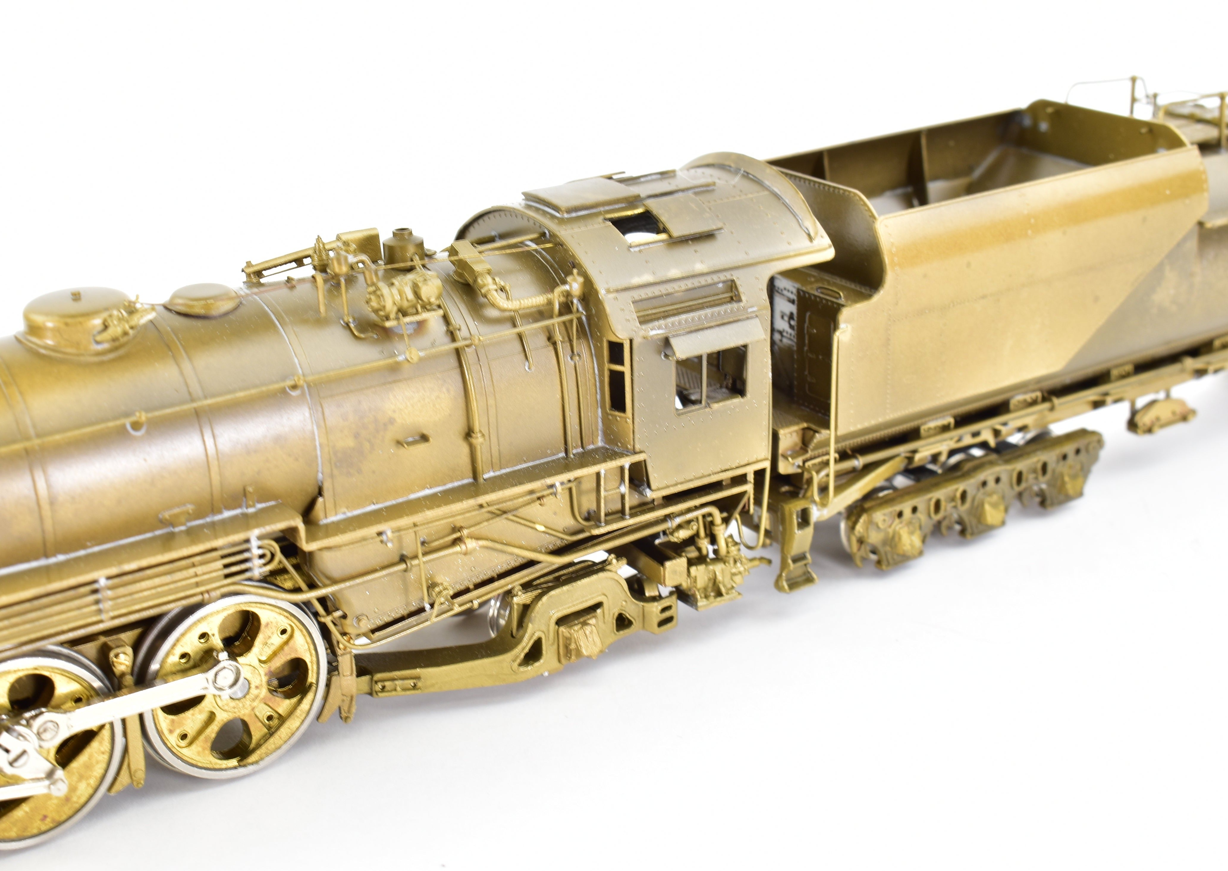 HO Scale Brass Pacific Fast Mail Model - United C&O - Chesapeake & Ohio 4-6-2 Class F-17 Pacific Crown, 1979 Production Run