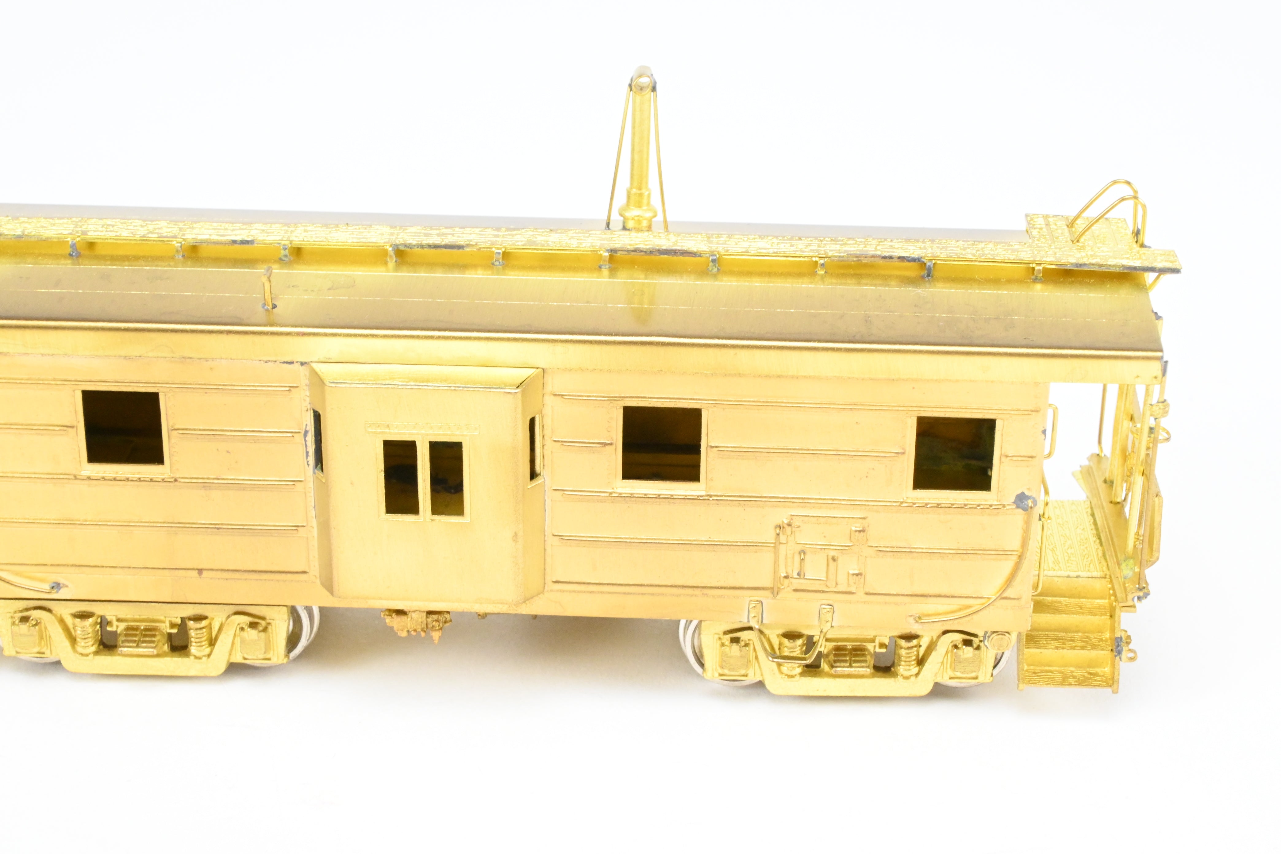 HO Scale Brass OMI - Overland Models, Inc. Milwaukee Road (MILW) Bay Window Caboose with Straight Trucks, 1984 Production Run Model