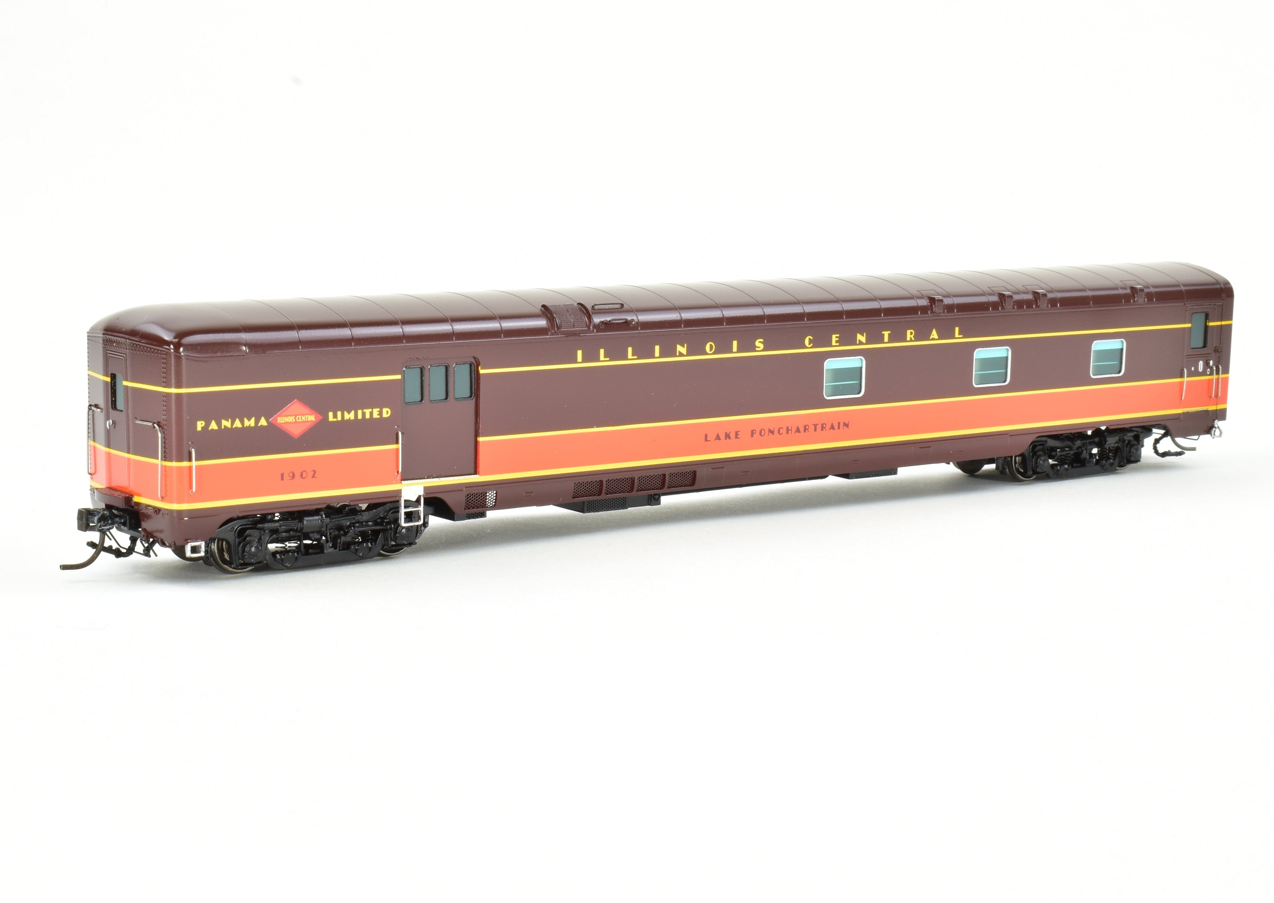 HO Scale Brass Model Train Set - Railway Classics Illinois Central 1942 Panama Limited 10-Car Set with EMD E6 AA Set F/P, Featuring ESU DCC & Sound System