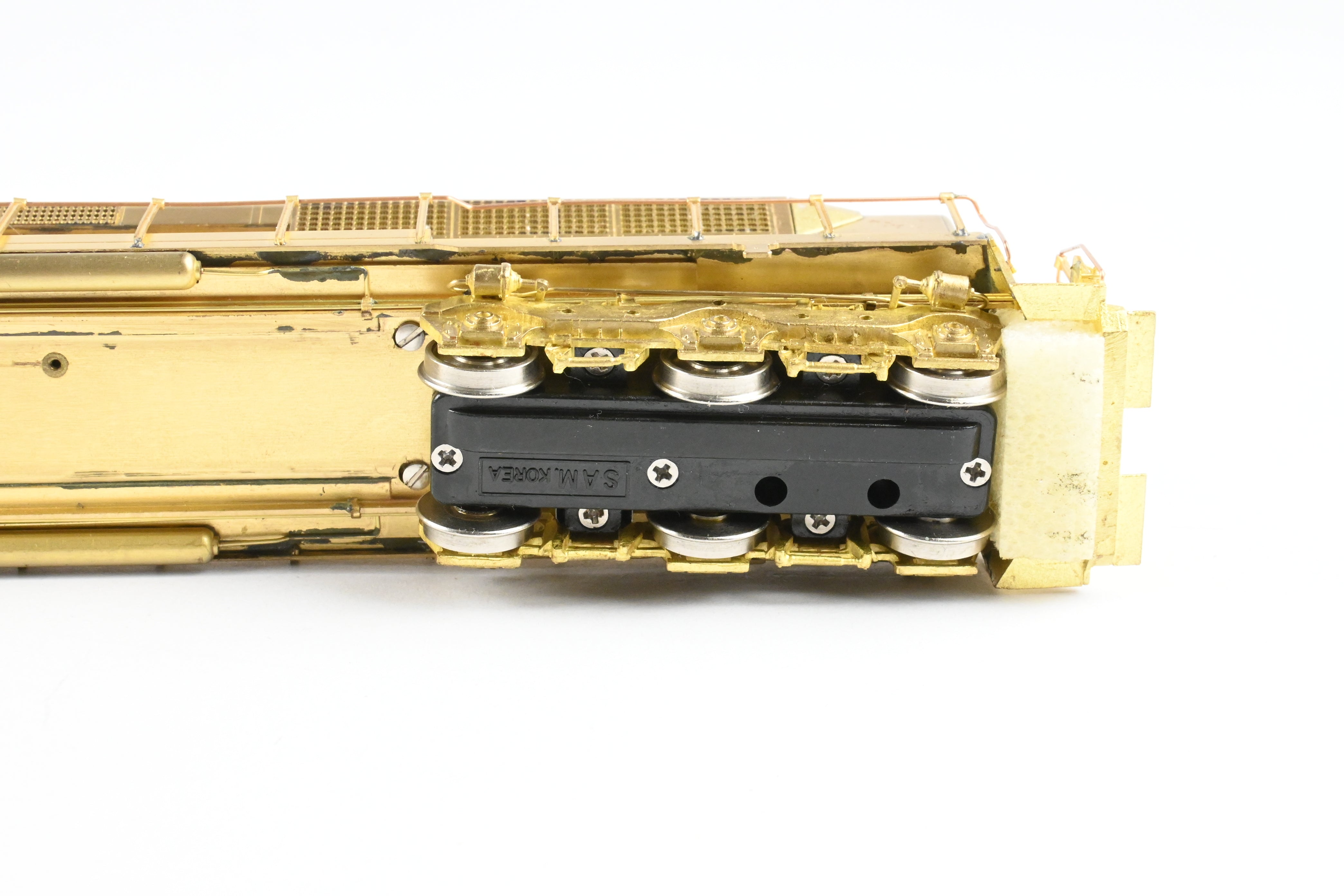 HO Scale Brass Oriental Limited EMD SDP45 3600 HP Erie Version Model