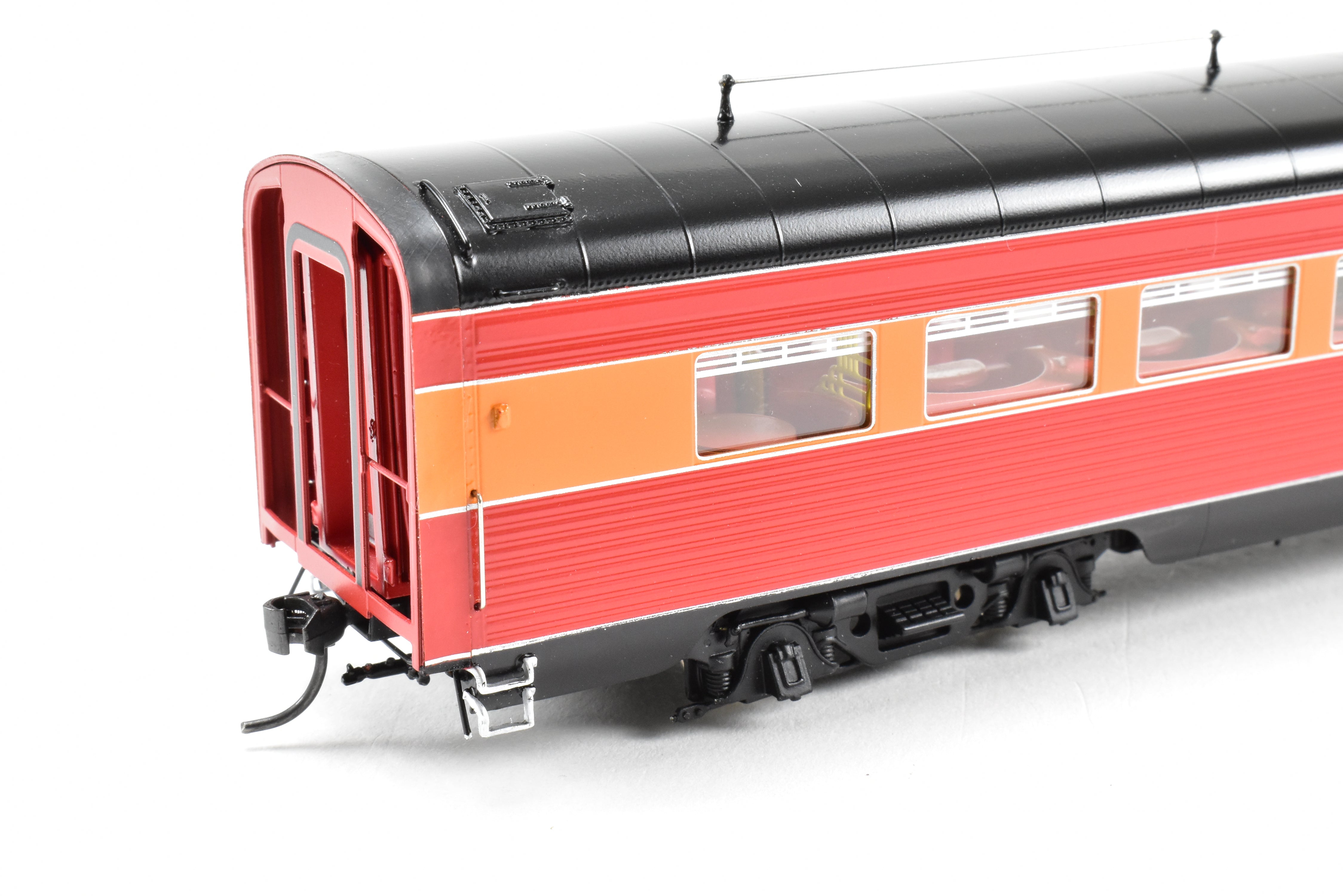 HO Scale Brass Tavern Car - 1941 Southern Pacific Morning Daylight #10315 by Challenger Imports