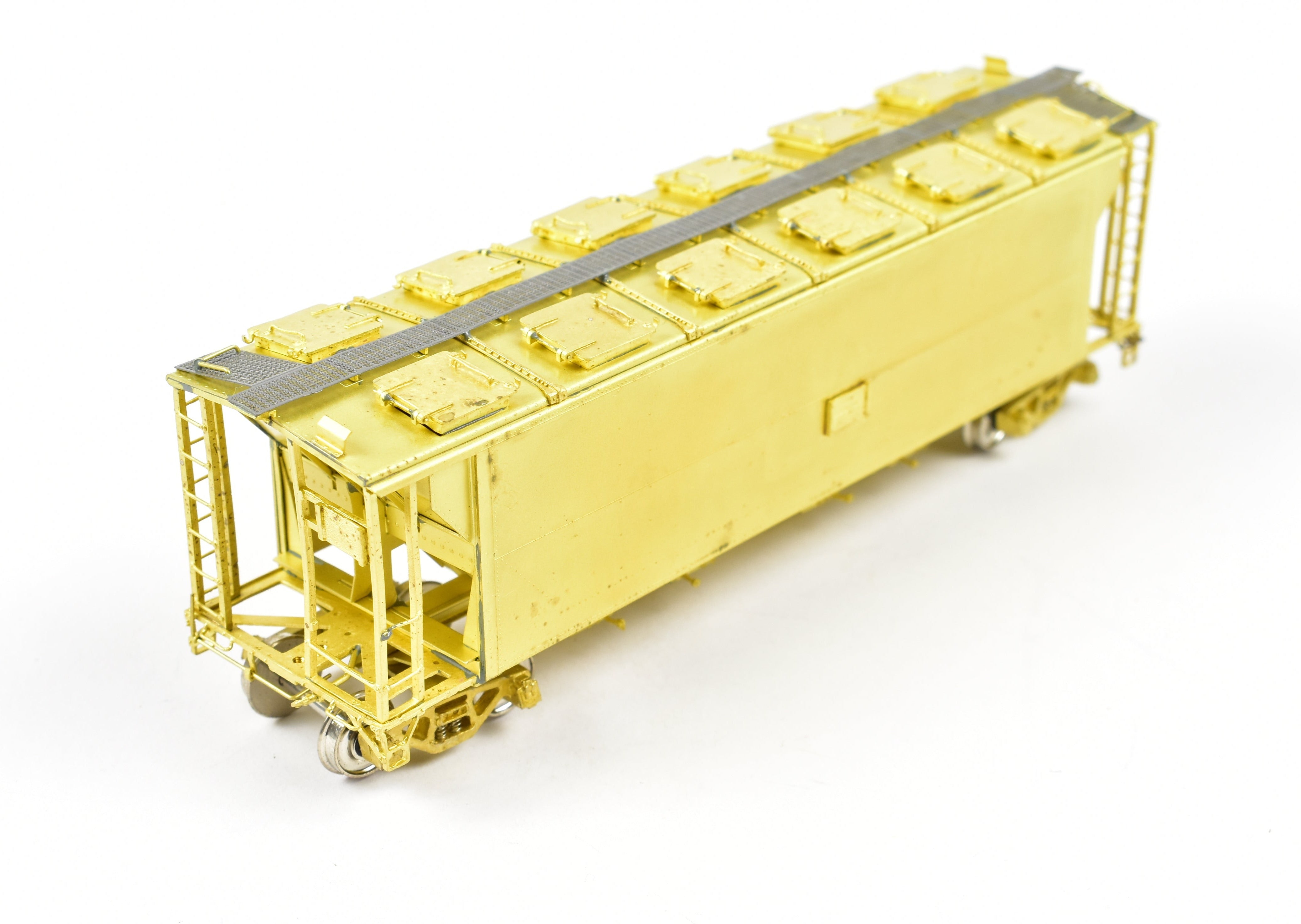 OMI HO Brass CNR Canadian National Railway 12-Hatch Slab Side Covered Hopper