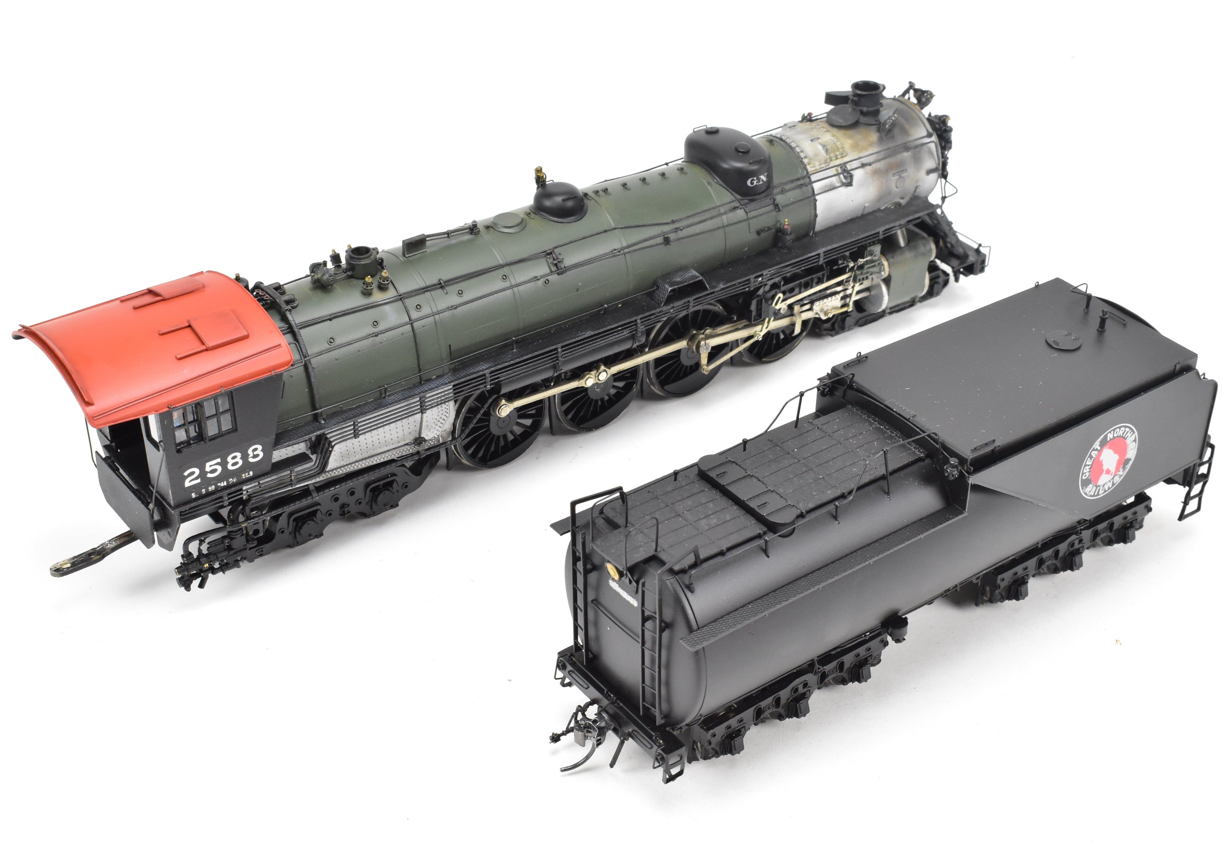 O Scale Brass Model Train - Sunset Models Great Northern S - 2 Class 4 - 8 - 4 Custom Painted Locomotive No. 2588