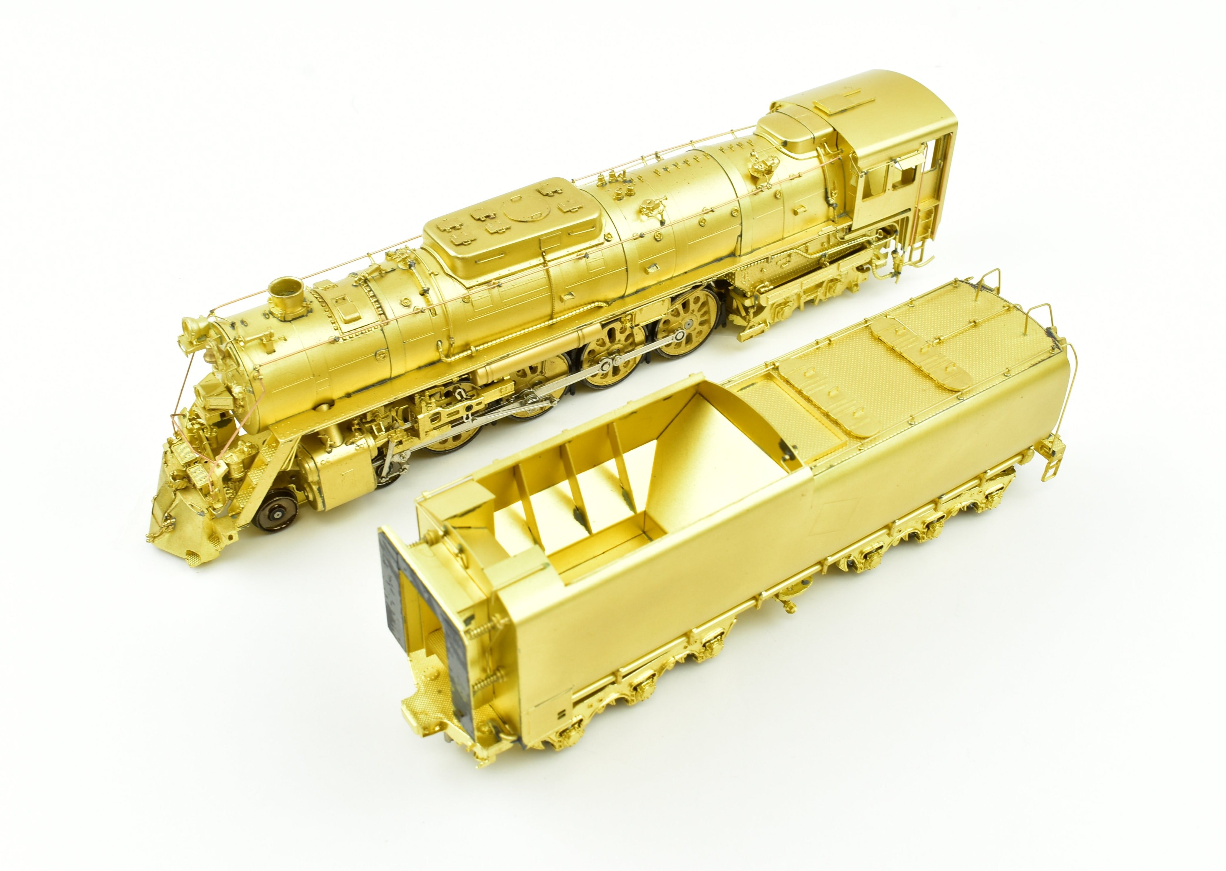 HO Scale Brass Model Train - Overland Models, Inc. MILW - Milwaukee Road S-3 4-8-4 Steam Locomotive with Squared Boiler Front