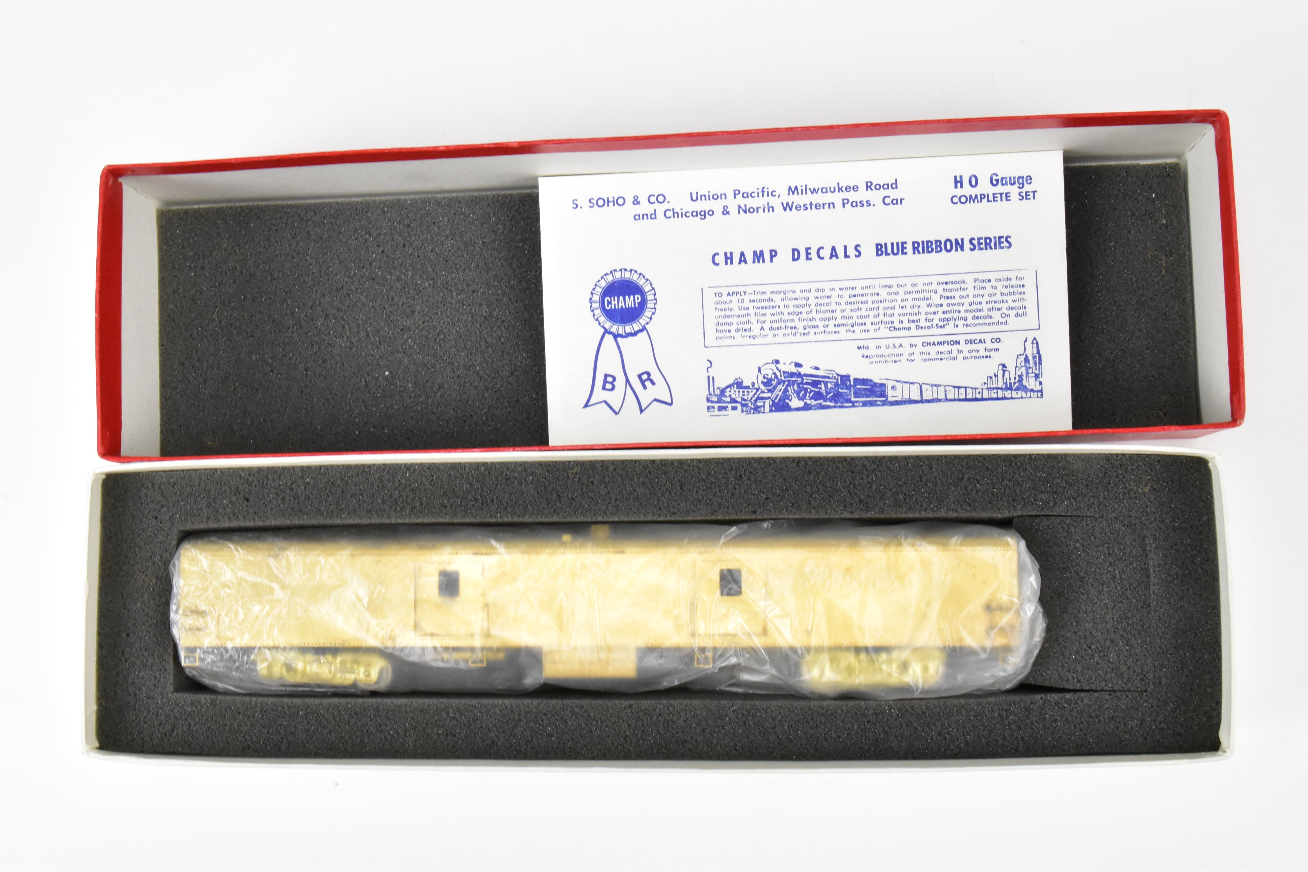 Hi - Country Brass Union Pacific ACF #5664 Baggage Car, Moderate Tarnish