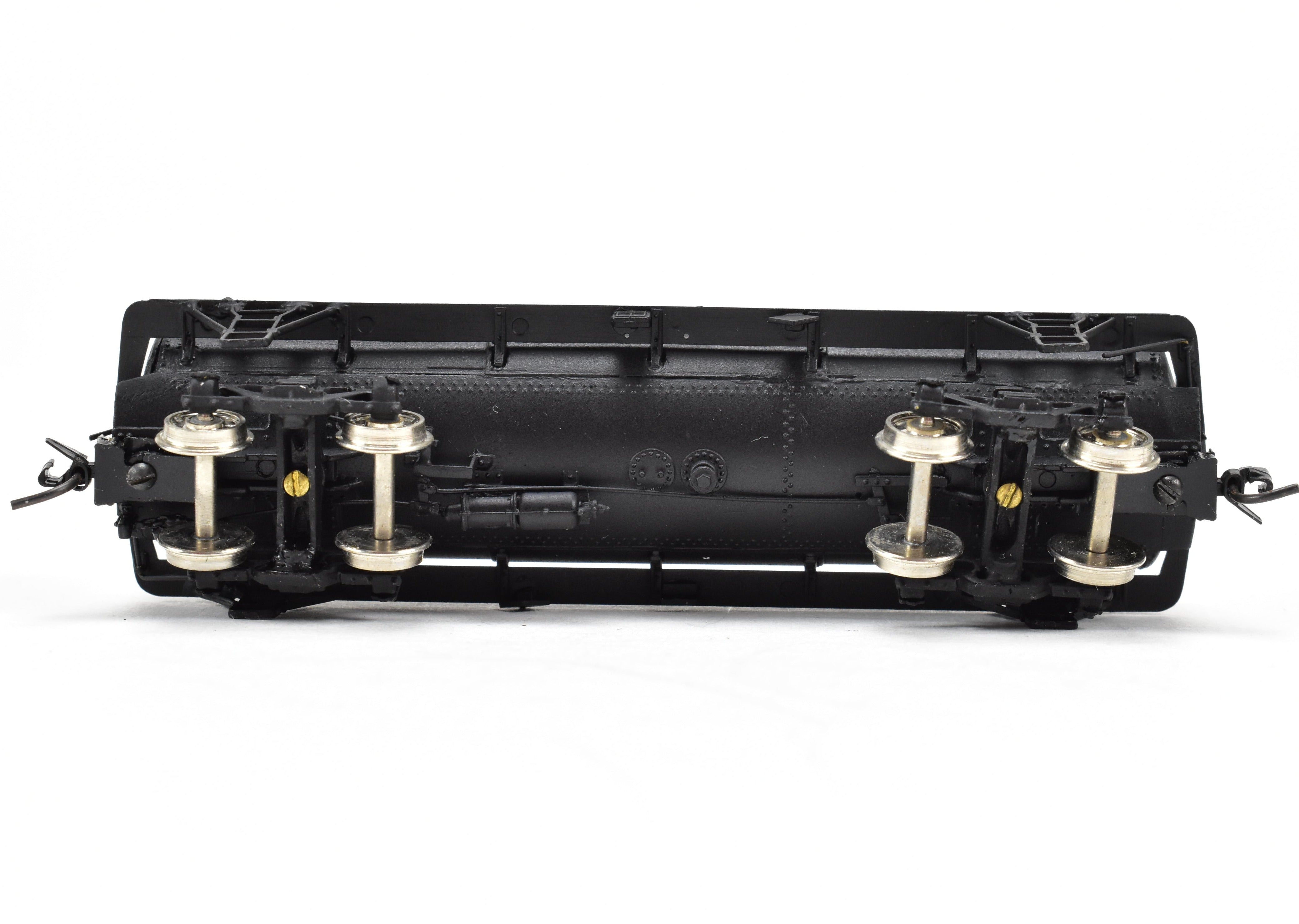 HOn3 UTLX Frameless Plastic Tank Car by Precision Scale Co., Assembled & Custom Painted