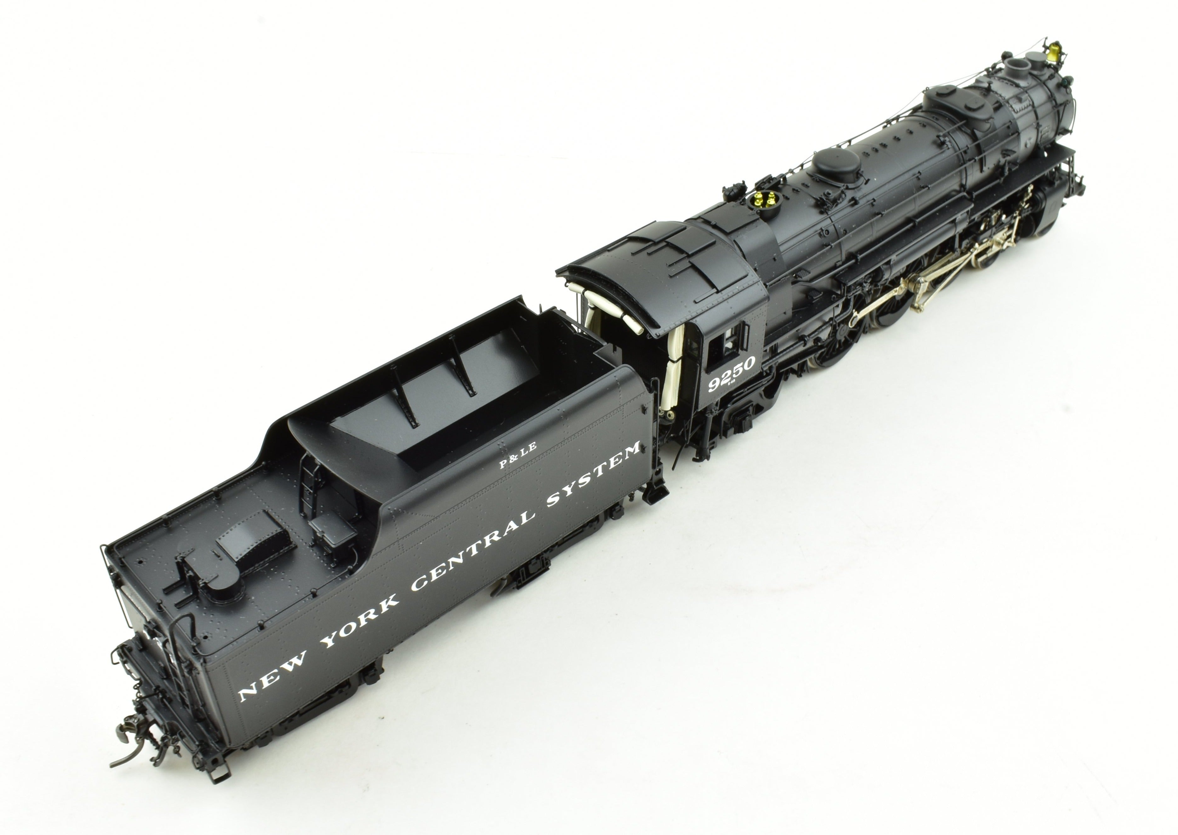 High - Quality HO Scale Brass Conventional Key Imports P&LE - Pittsburgh & Lake Erie K - 6b 4 - 6 - 2 Pacific Steam Locomotive FP #9250 Model