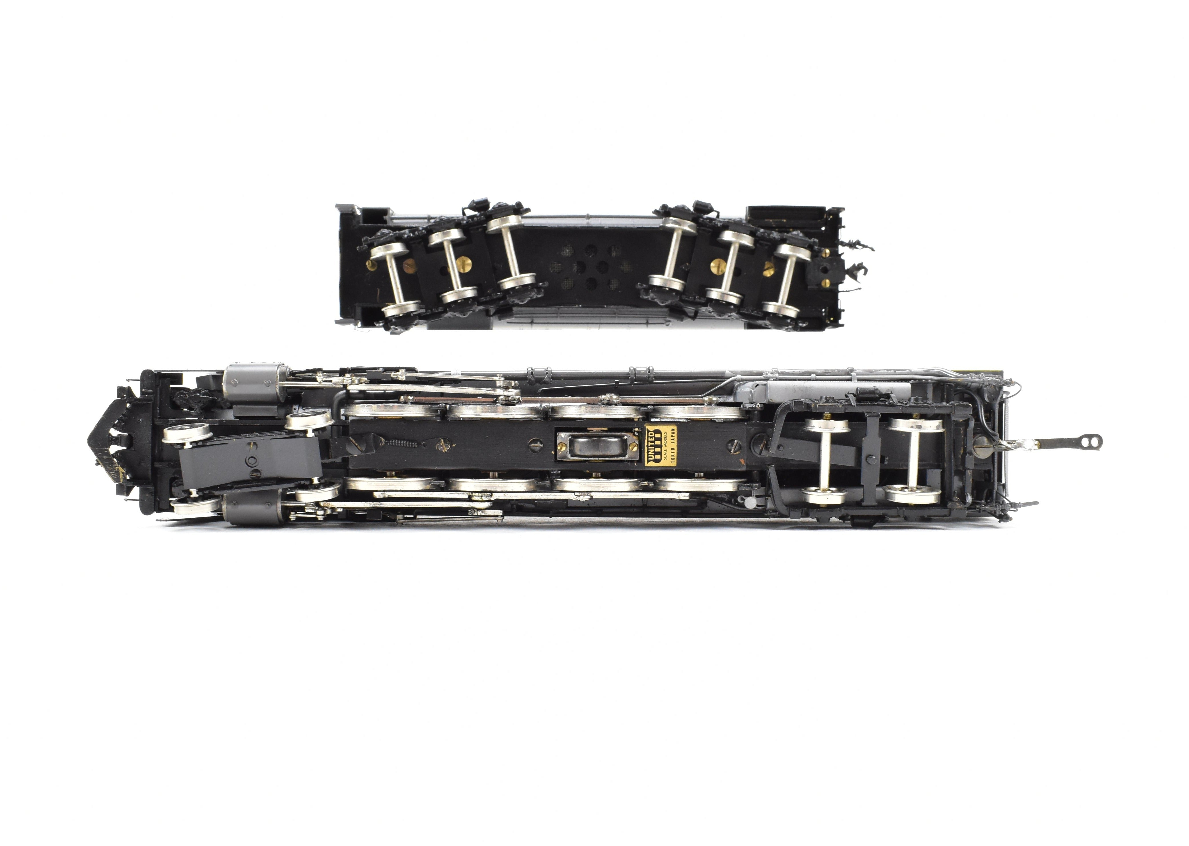 HO Scale Brass PFM - United Model Train - Union Pacific 4-8-4 Modern FEF-1 with Two-Tone Grey and Yellow Custom Paint, Run Number 807 from 1981