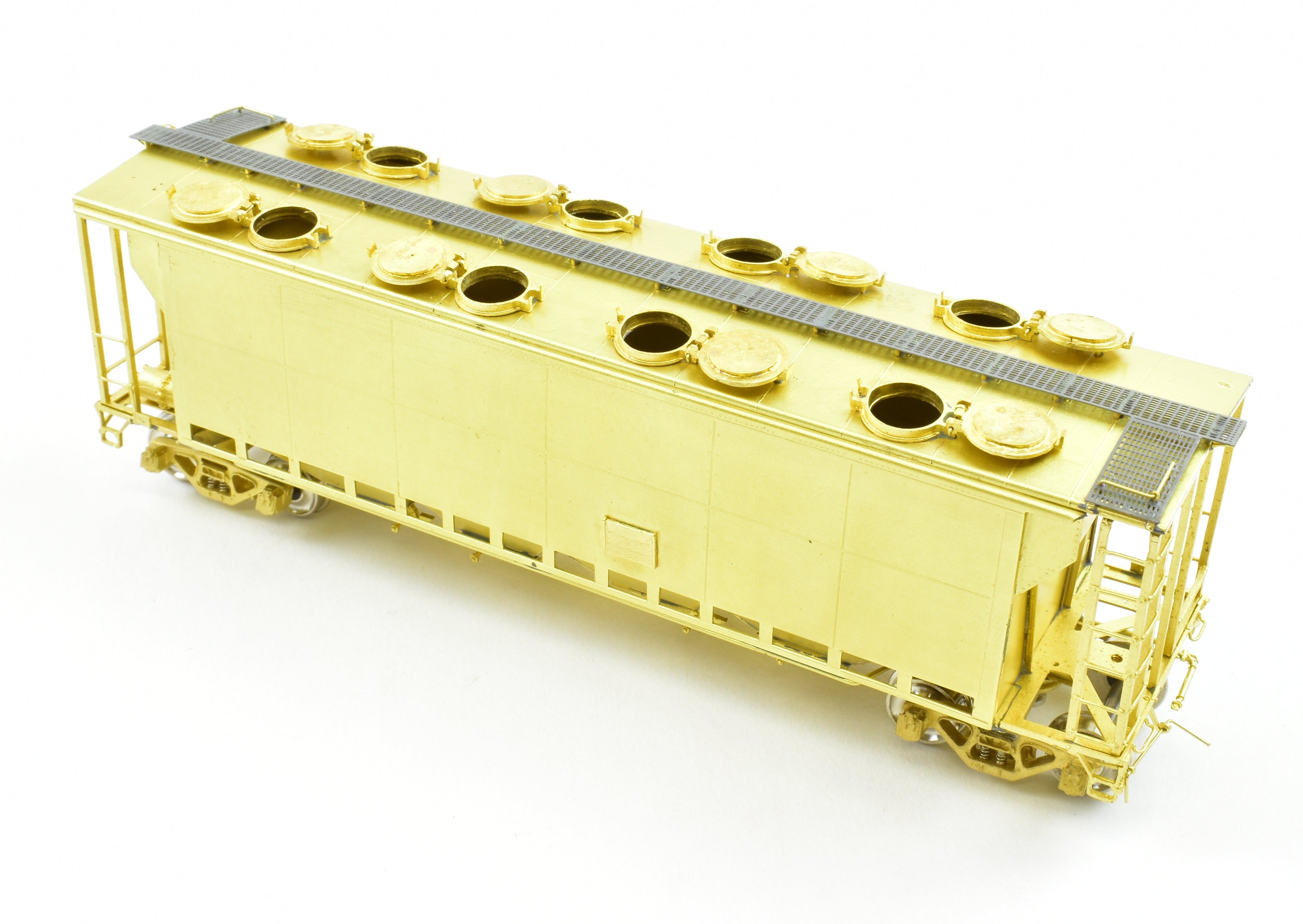 HO Scale Brass Slab Side Covered Hopper Model by Overland Models, Inc. (OMI) Representing Toronto Hamilton & Buffalo (TH&B) #2830 - 2859 Series