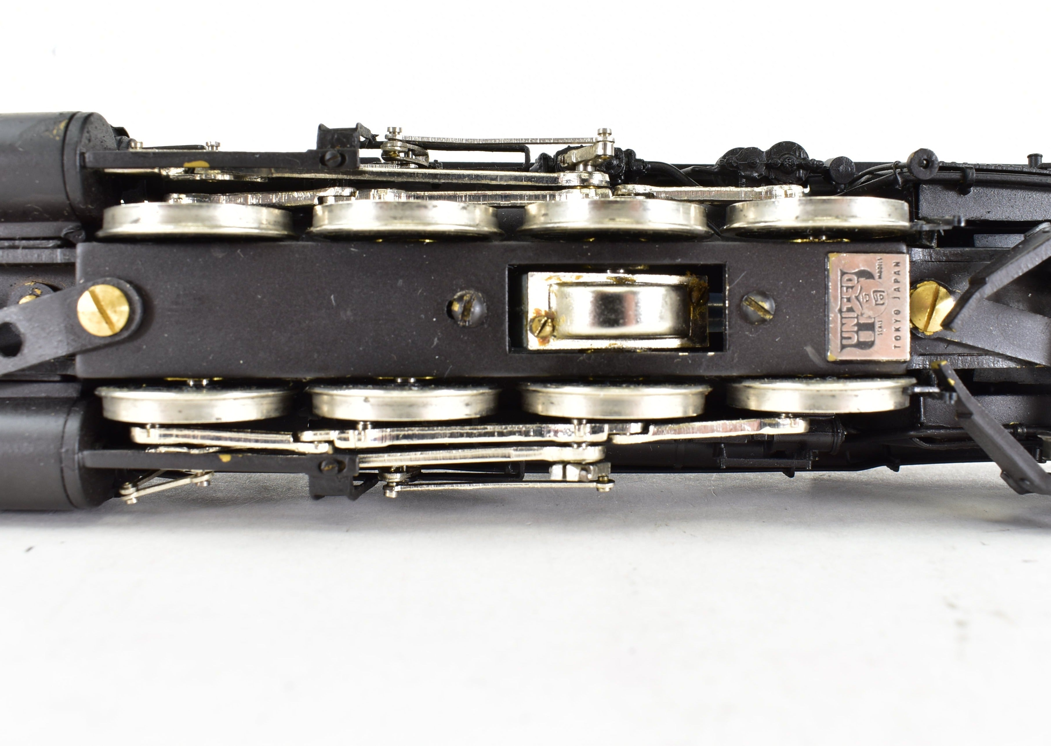 High - Quality HO Scale Brass PFM - United ATSF Santa Fe 2 - 8 - 4 Berkshire Custom - Painted Model Train