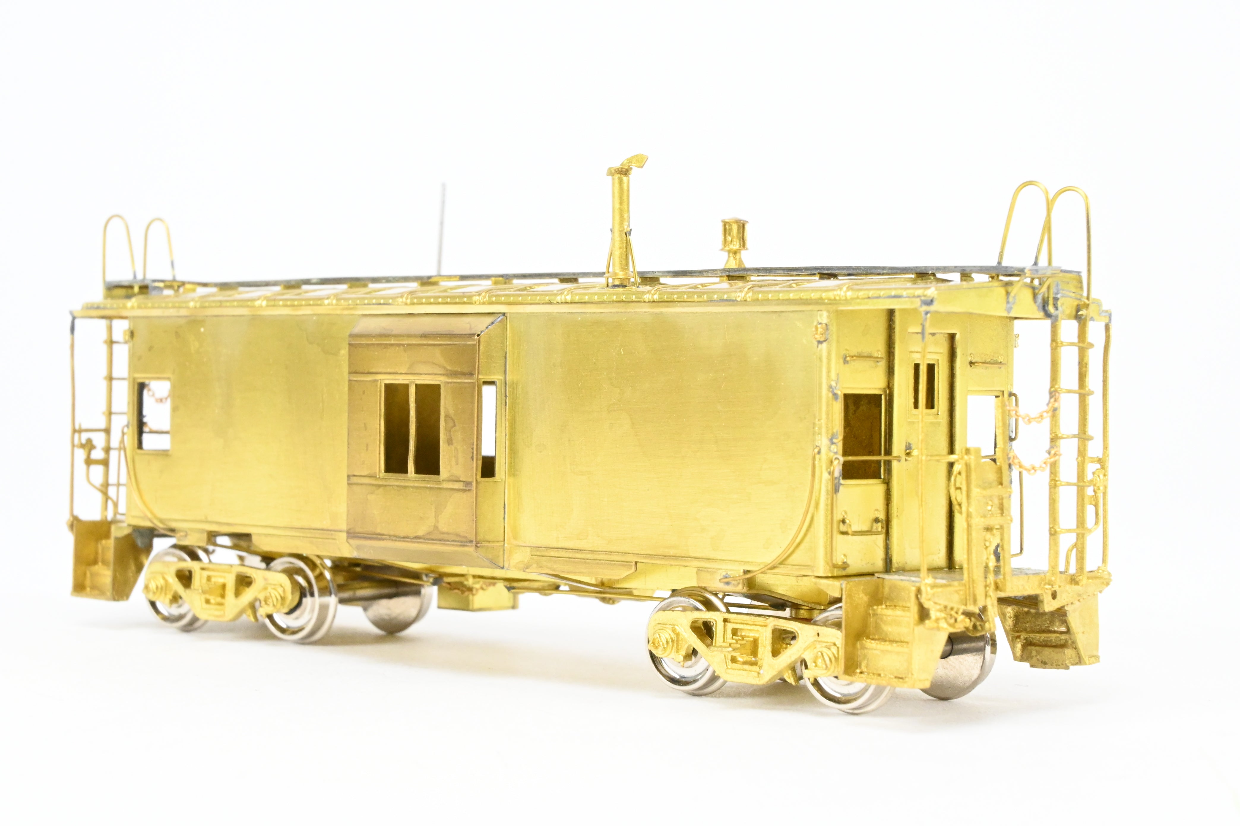 HO Brass OMI WP Western Pacific Early Version Bay Window Caboose #426 - 460 with Roof Walk