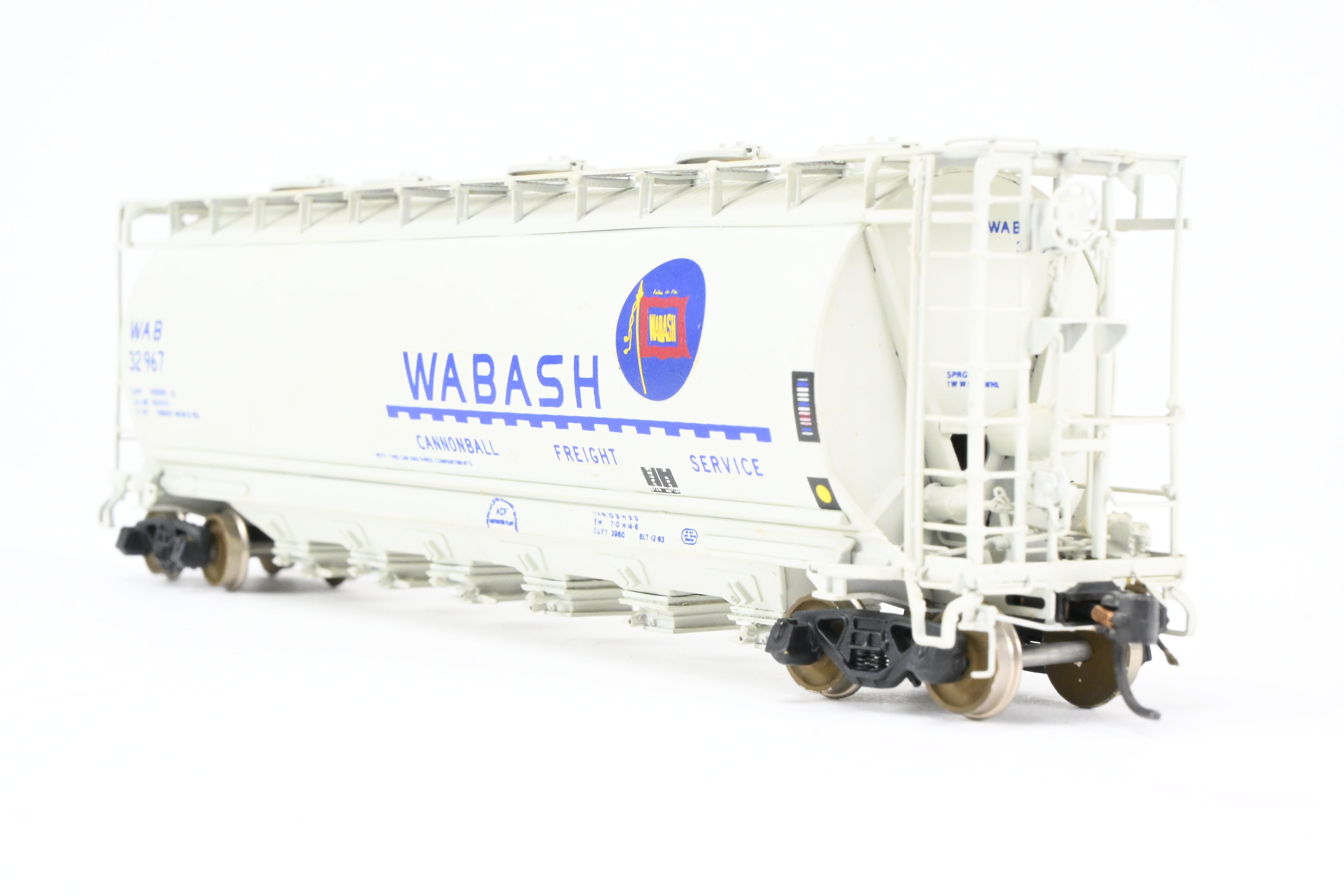 OMI Overland Models' Wabash HC - 60 Custom - Painted Cylindrical Covered Hopper #32967
